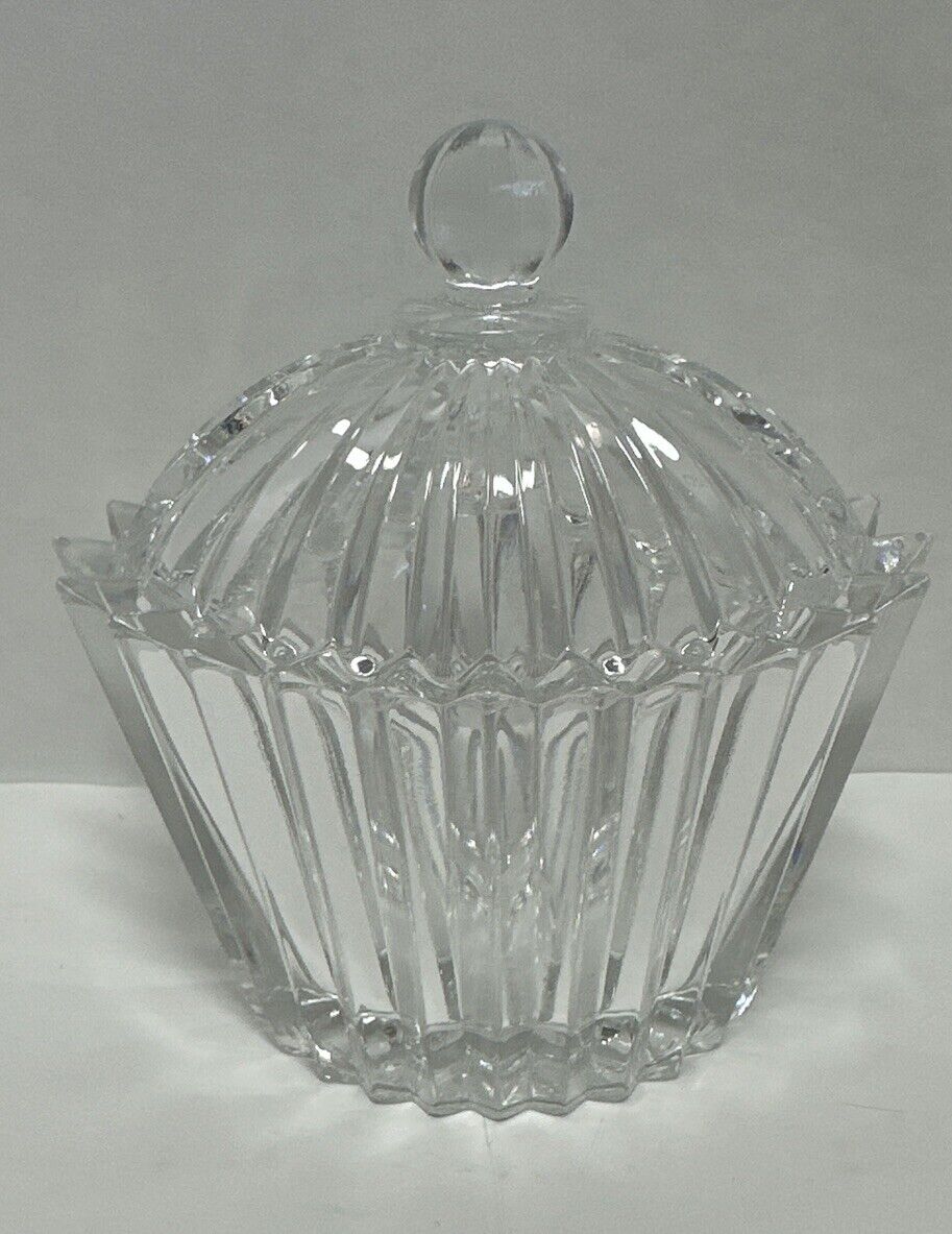 Mikasa Diamond Fire Oval covered Dish  WY249/931 Crystal Candy, Trinket No Chips