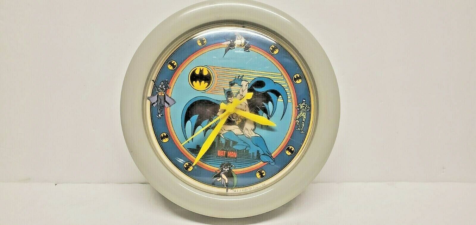 Vintage Batman 8.5” Clock - 1989 Electro Optix DC Comics JOKER RIDDLER PENGUIN
