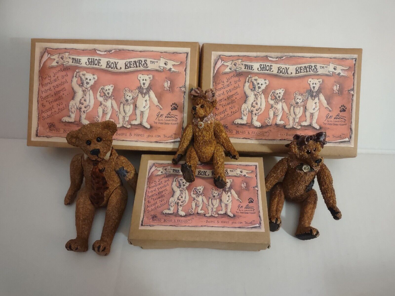 Lot of 3 Boyd’s Bears “Shoe Box Bears Family Collectible