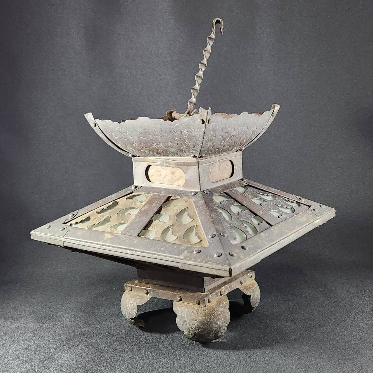 Vintage Japanese Hanging Buddhist Lantern Candle stand from temple H:19㎝/7.4in