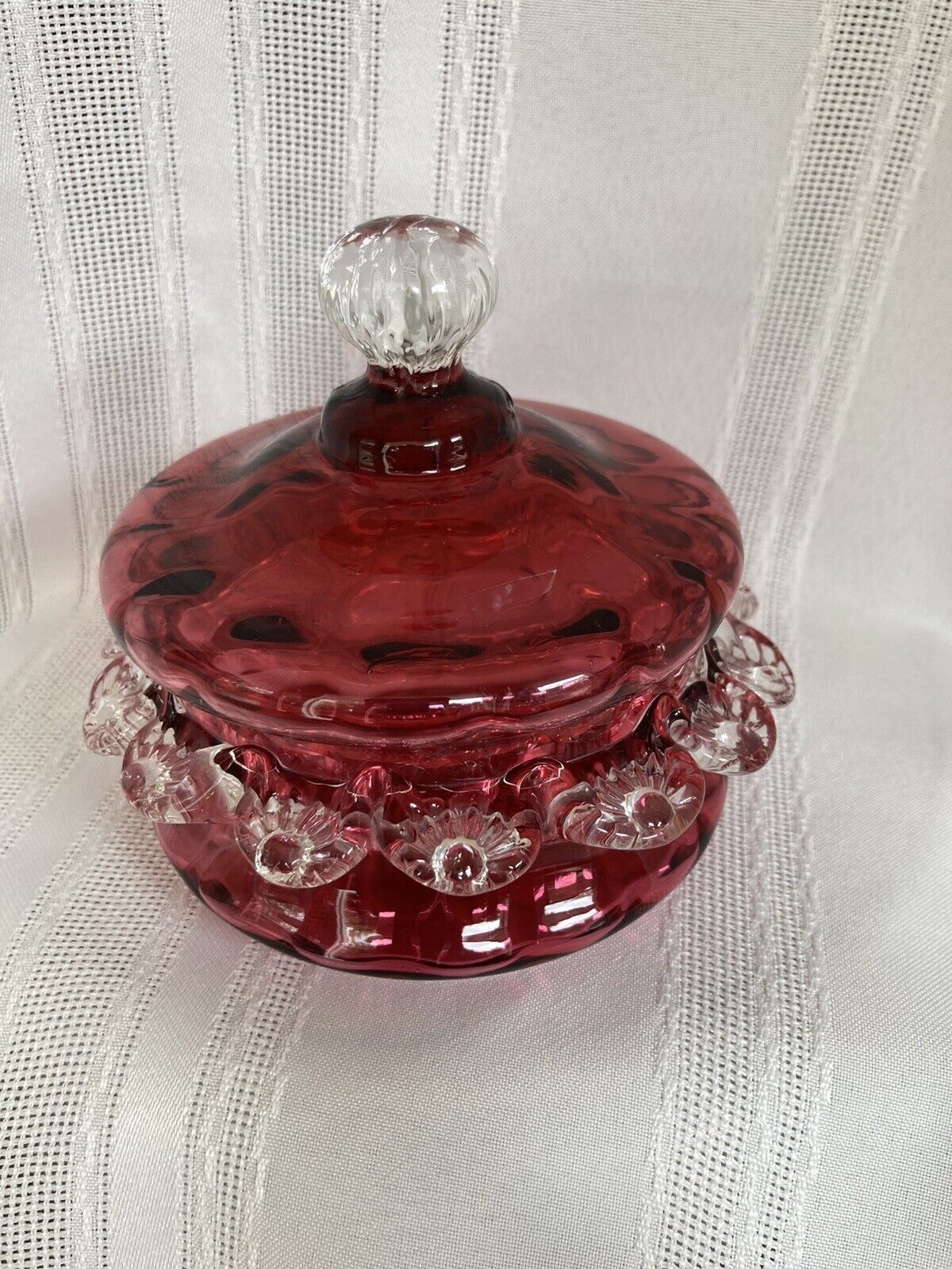 Vintage Hand Blown cranberry glass powder pot w/ lid & clear glass detail.