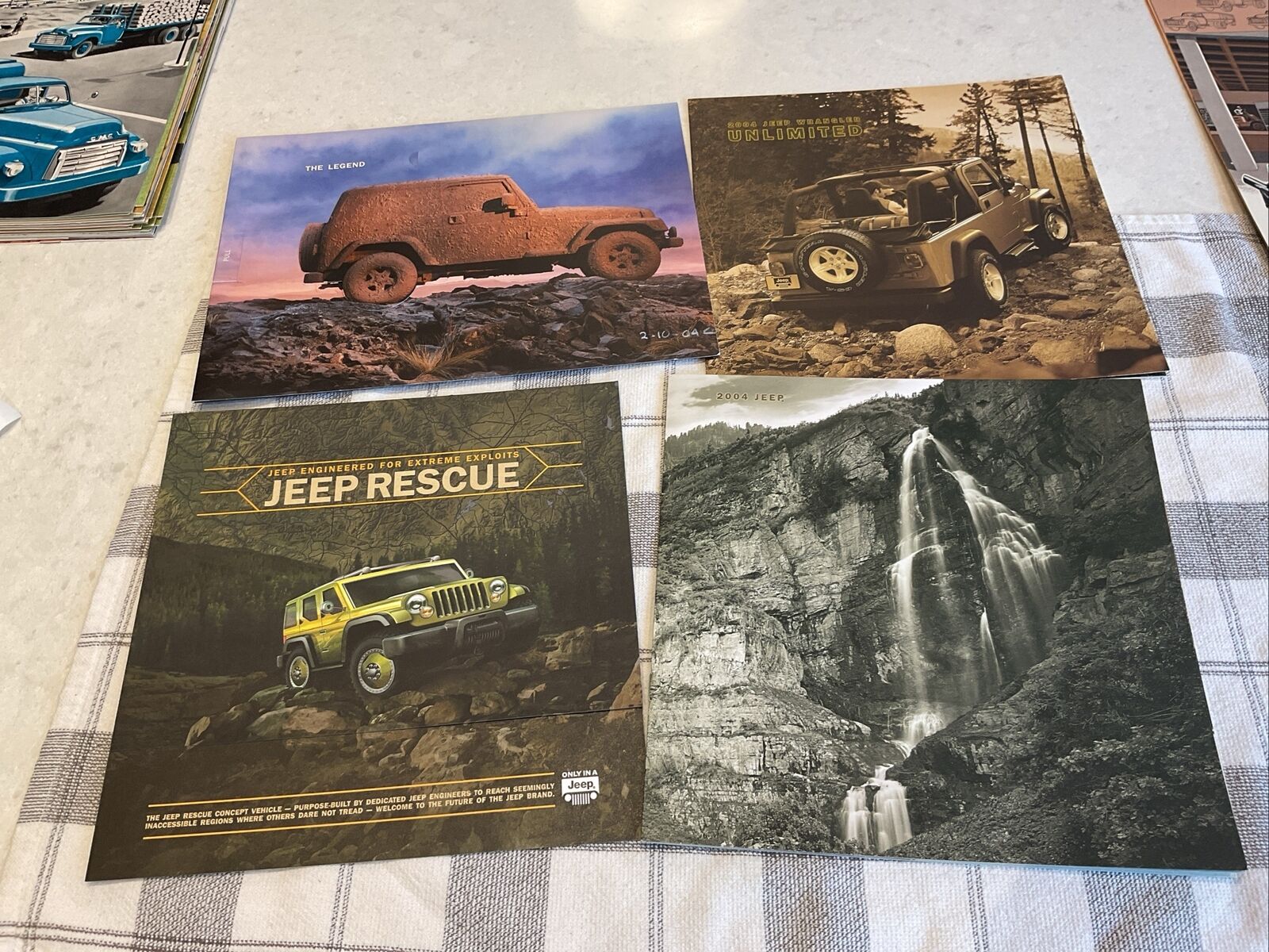 2004 Jeep And Jeep Wrangler Original Sales Brochures 4