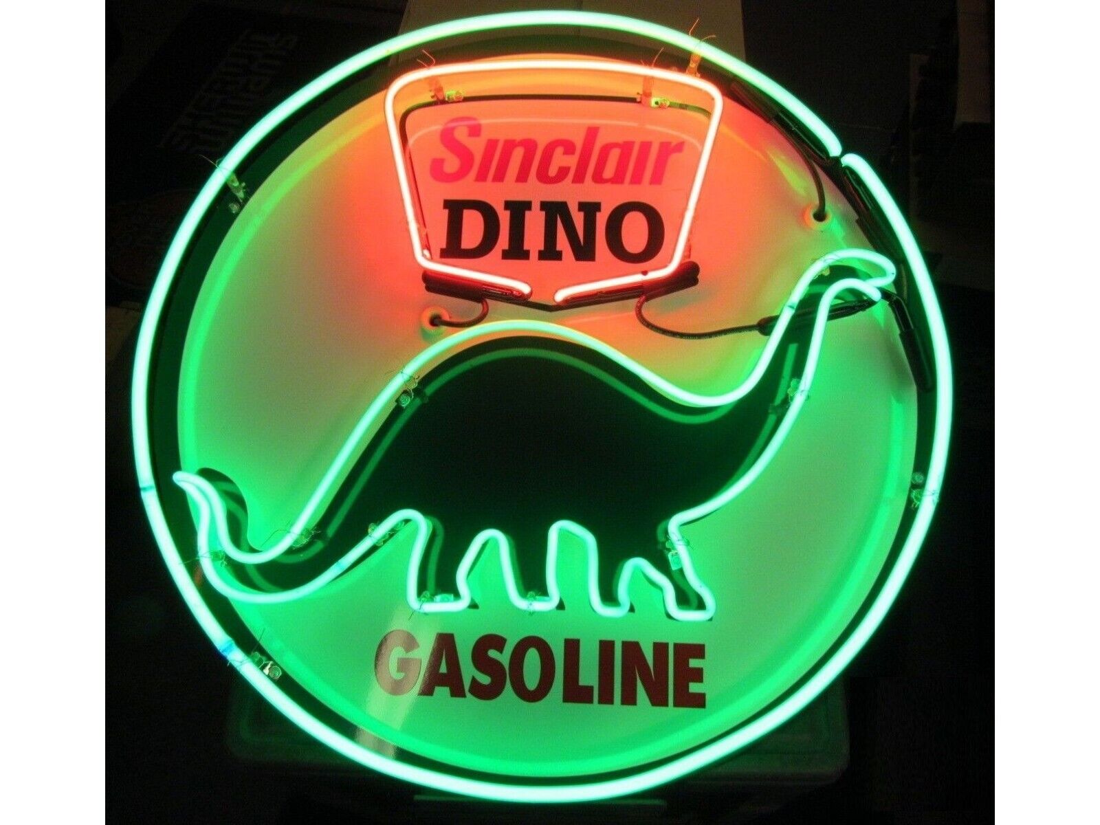 Dino Gasoline Sinclair Oil Gas 17\