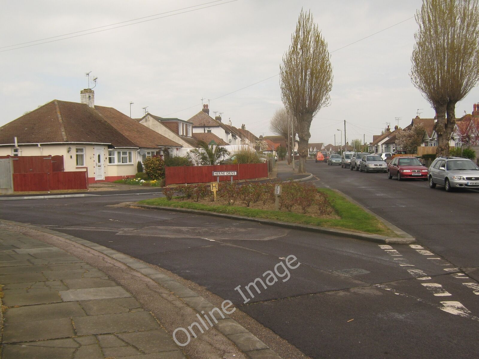 Photo 12x8 Herne Drive and The Grove road junction Herne Bay\/TR1767 The G c2010