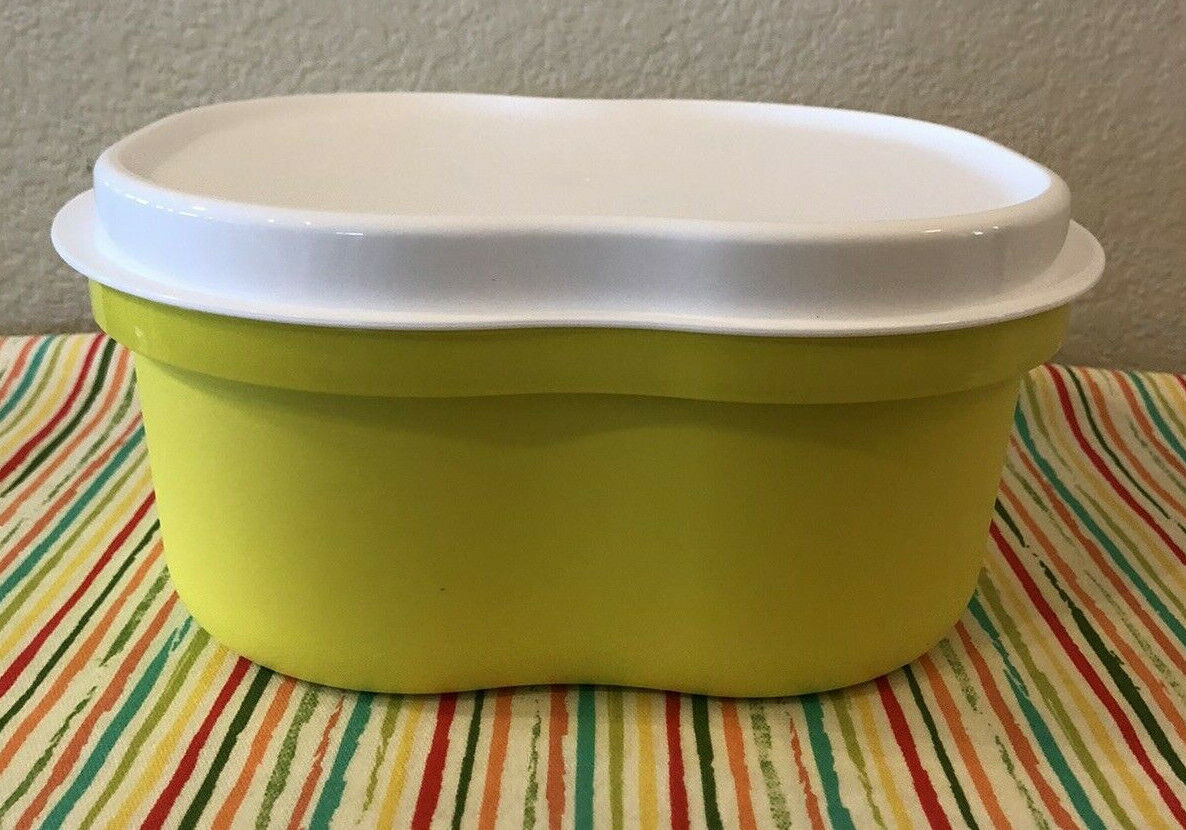Tupperware Legacy Microwave Server 12 Cups Yellow w/ White Lid Food Server New 