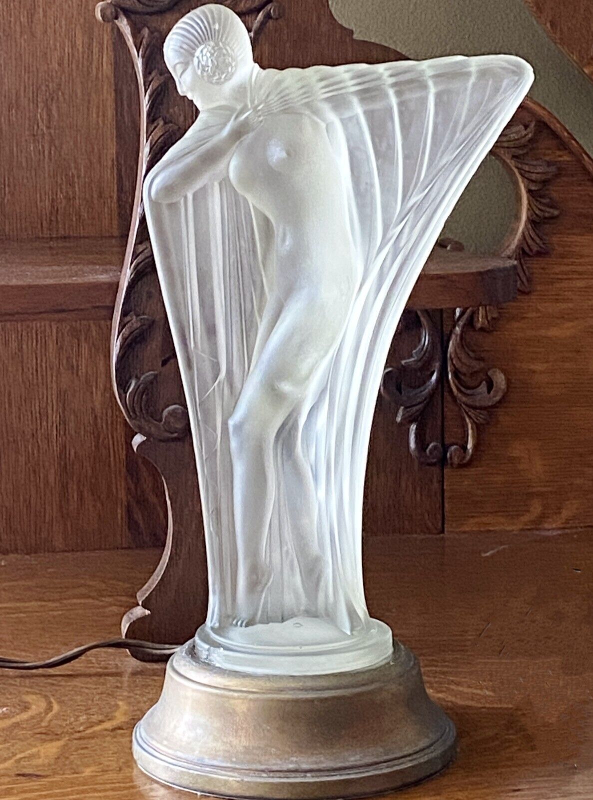 Gorgeous 1937 Satin Crystal Art Deco Lady Lamp