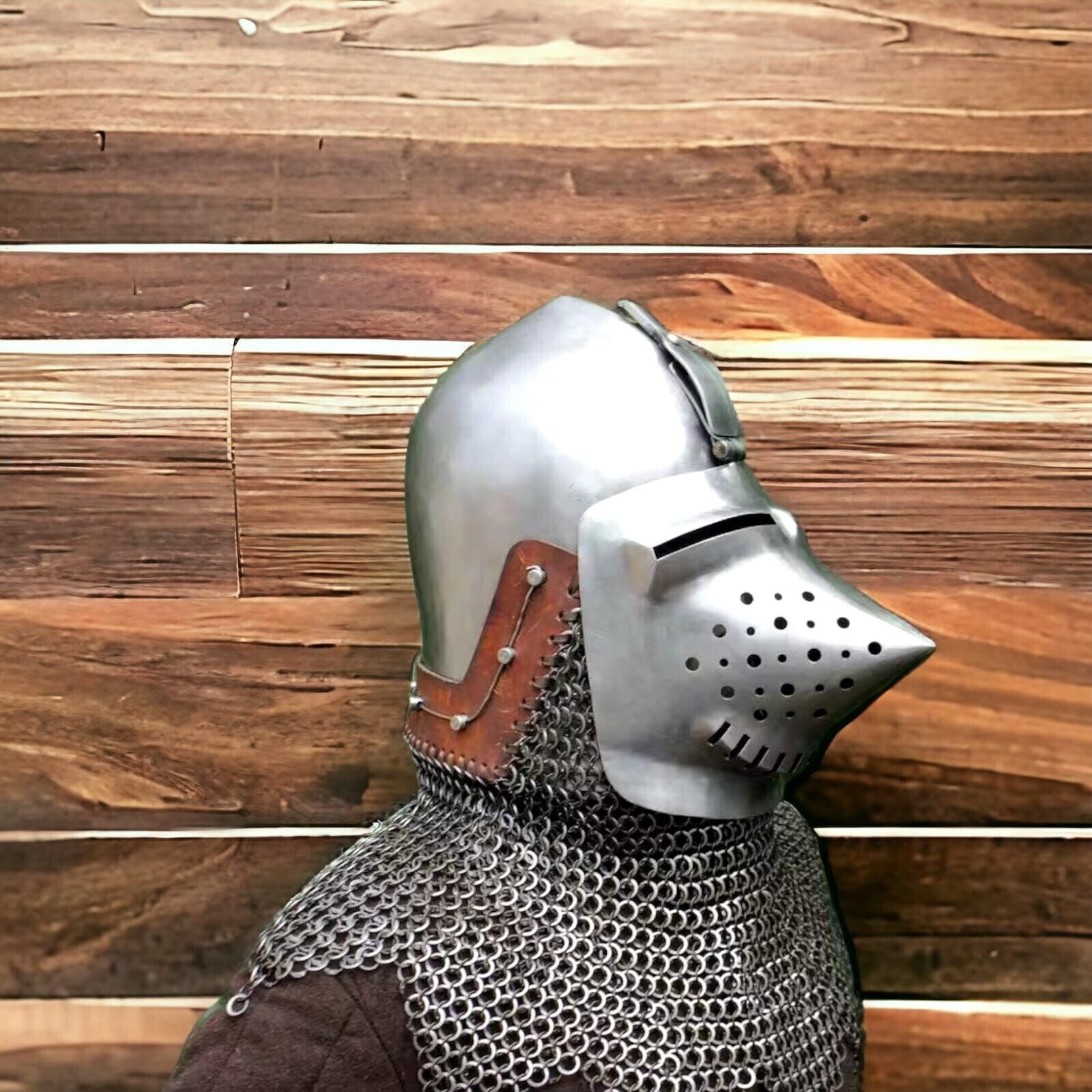Medieval Pig Face Helmet Medieval Bascinet Klappvisor Helmet With Chainmail