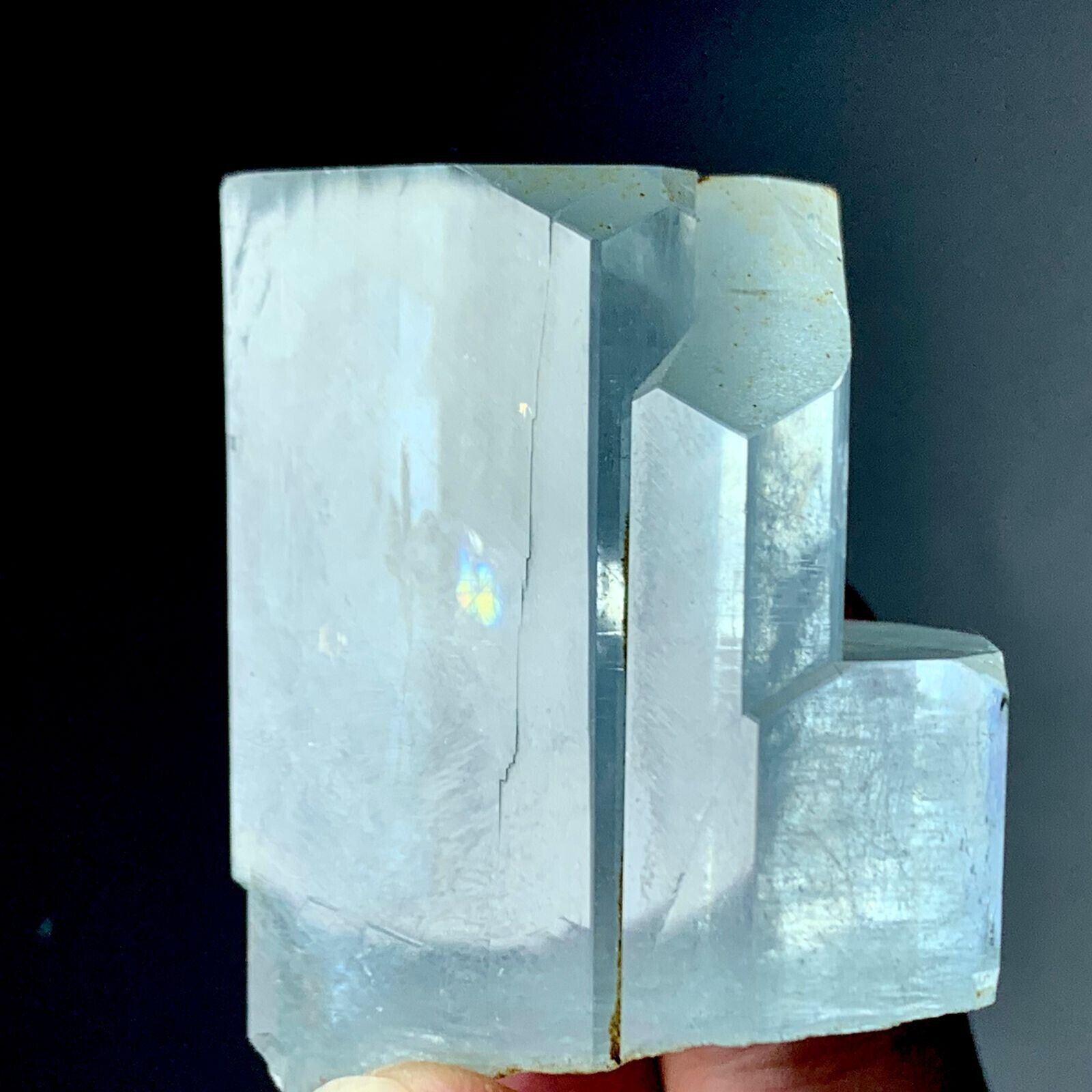 343 Cts Terminated Aquamarine Crystal from Skardu Pakistan