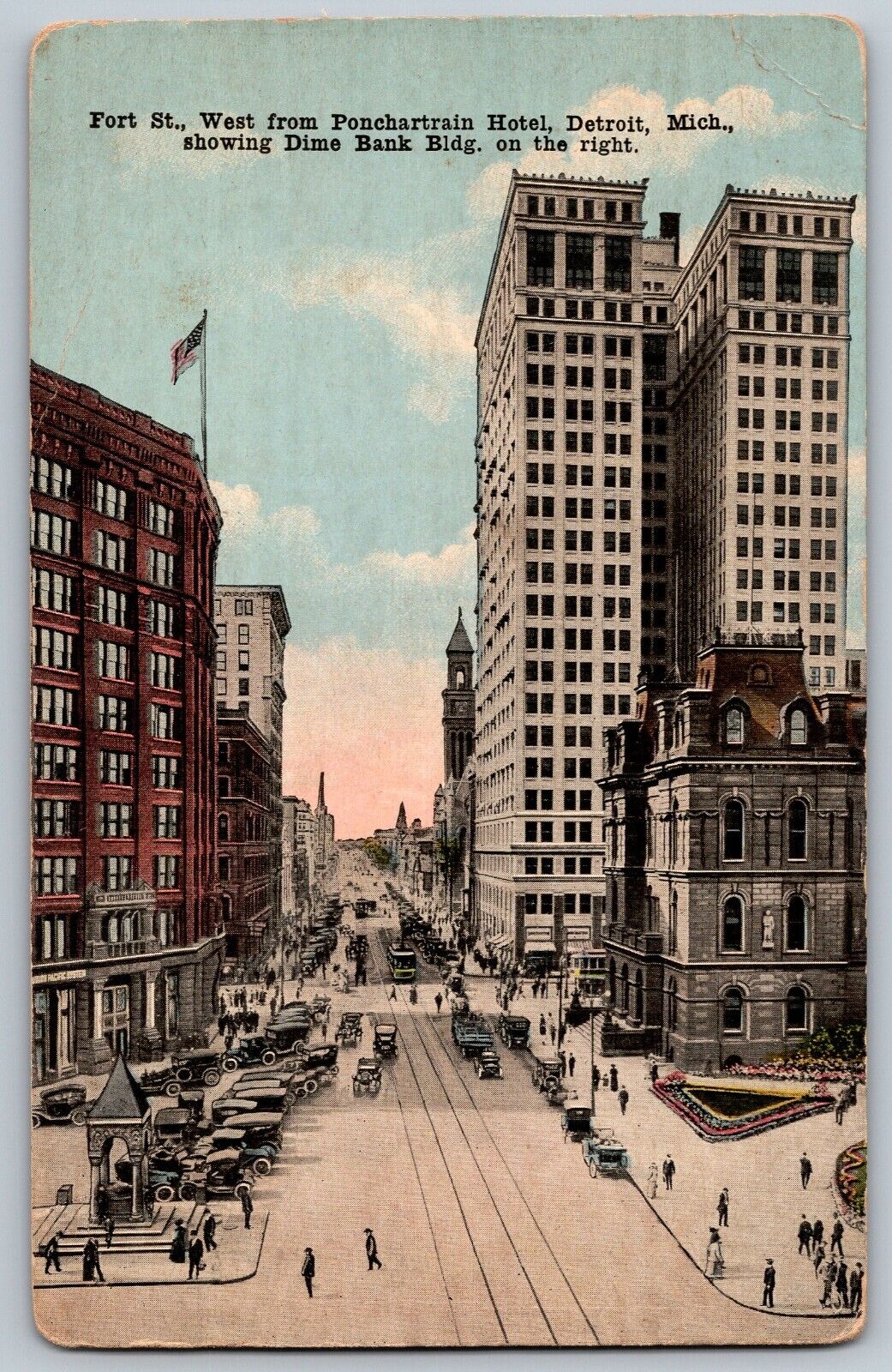 Detroit, Michigan - Fort Street Showing Ponchartrain Hotel - Vintage Postcard