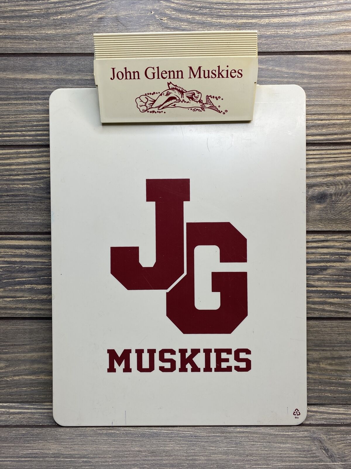 Vintage  John Glenn Muskies Morco White Plastic Clipboard Maroon Logo