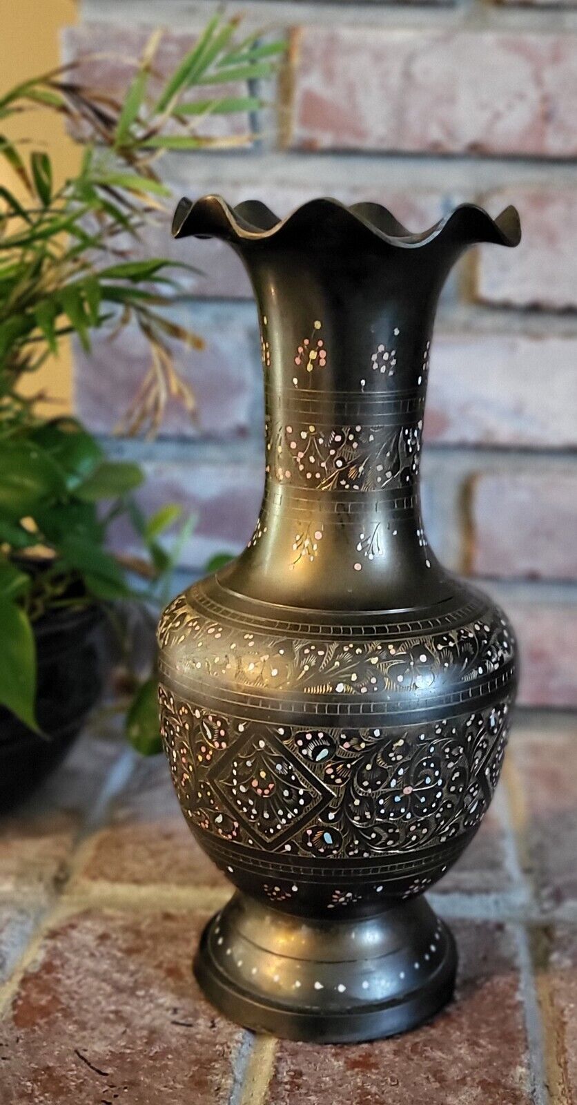 Vtg. Brass Metal | Pakistan | Etched | Handpainted Vase