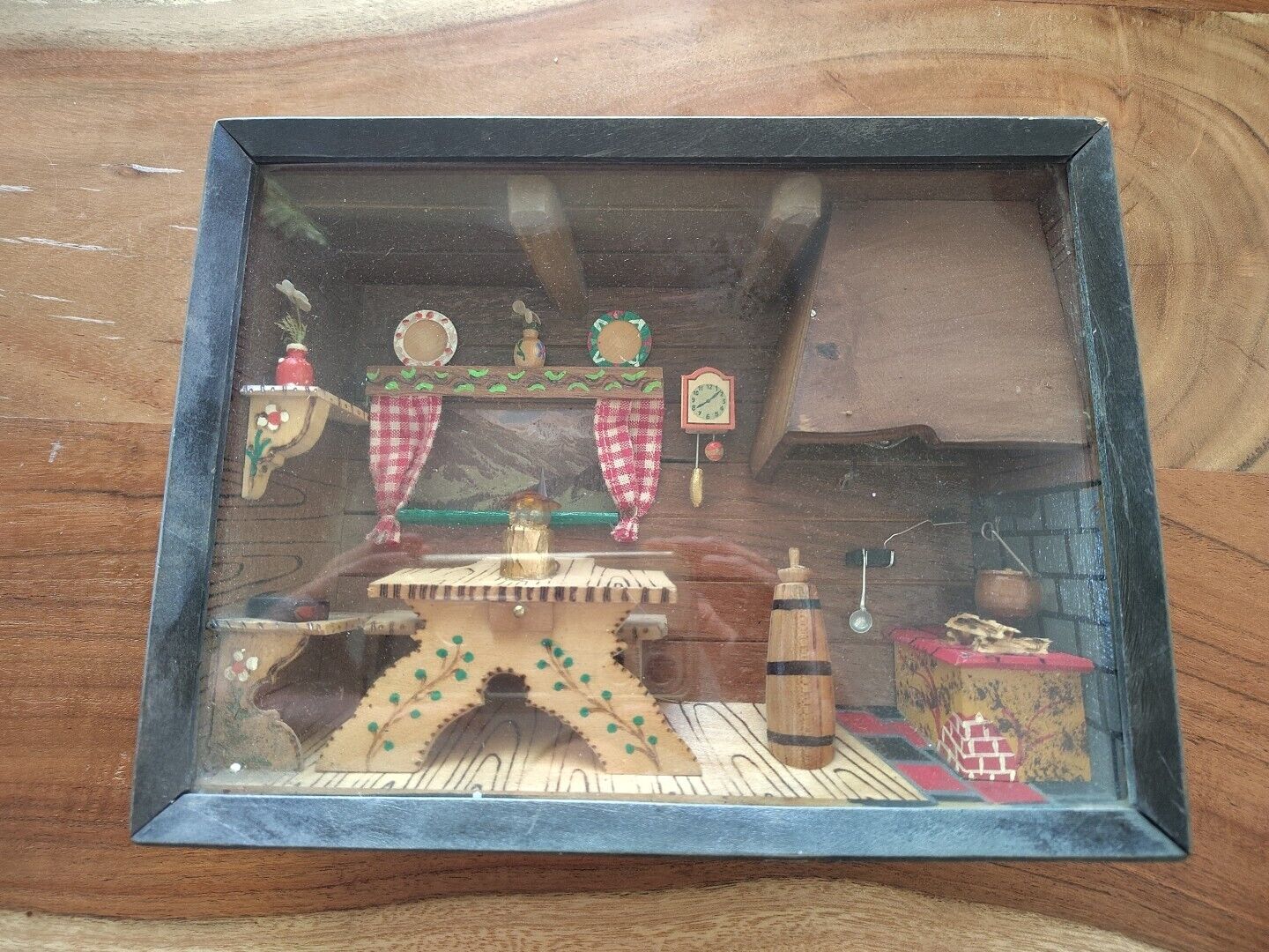 Swiss/Austrian Vintage carved folk diorama - musical box and lighting - Large