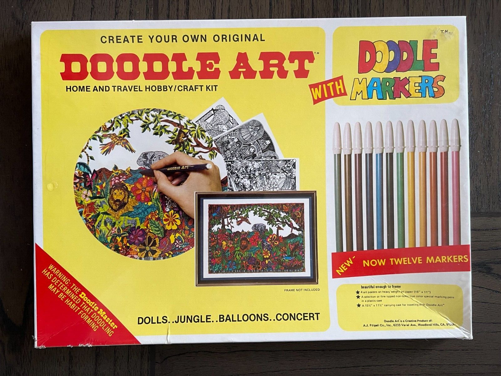 Vintage Doodle Art DOOLS JUNGLE BALLONS CONCERT Coloring Kit Sealed