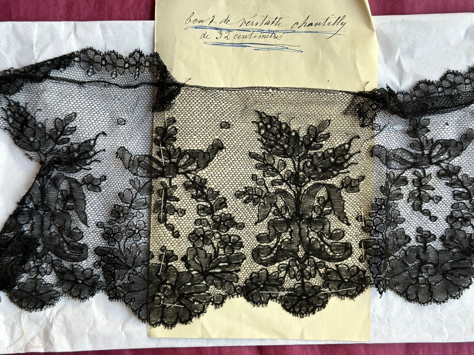 Gorgeous French Antique  REAL handmade Chantilly Lace sample 32cm