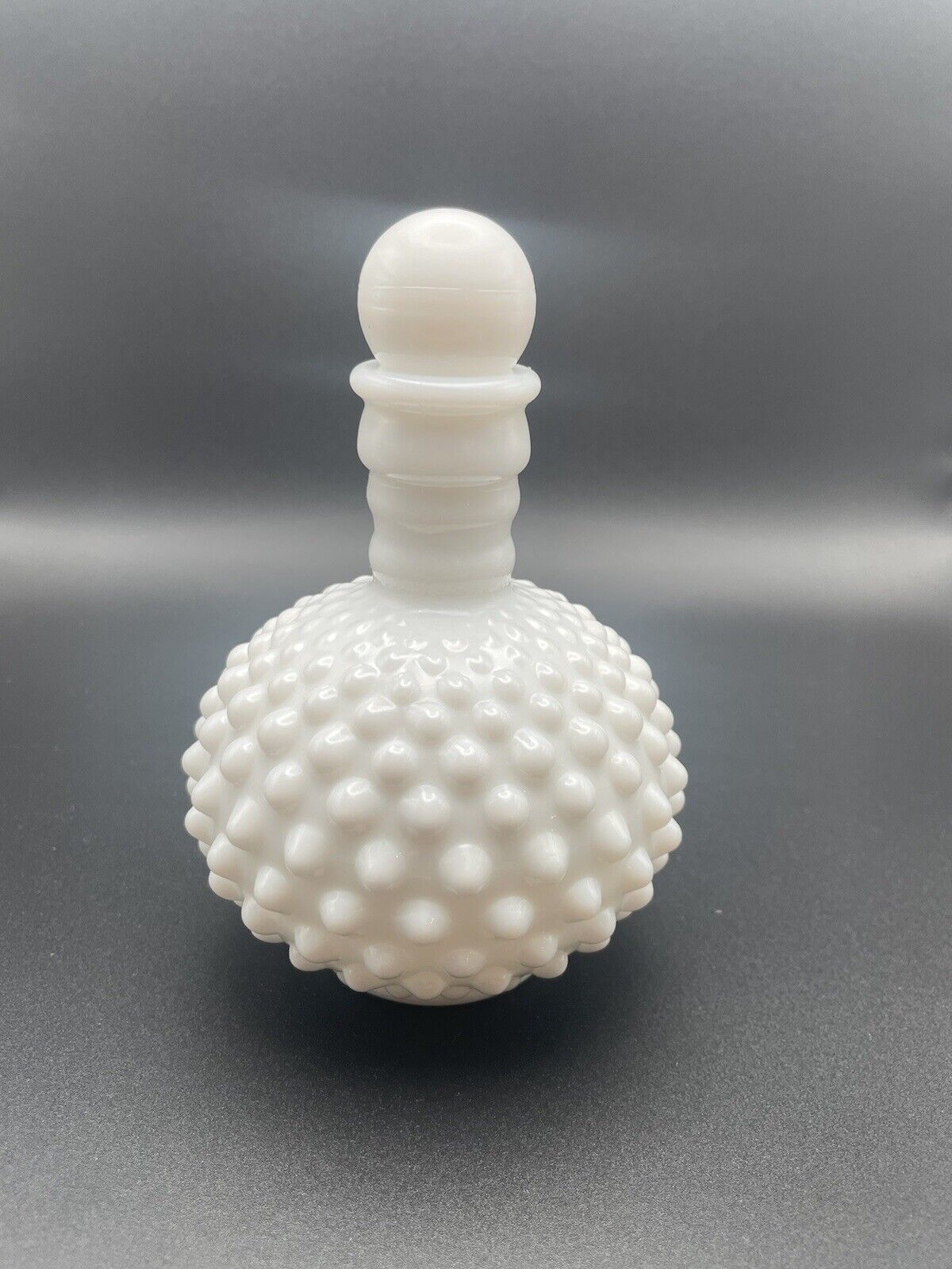 Vintage FENTON Milk Glass Hobnail Perfume Bottle With Stopper