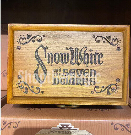 Disney World Wilderness Lodge Replica Evil Queen Heart Box Snow White New