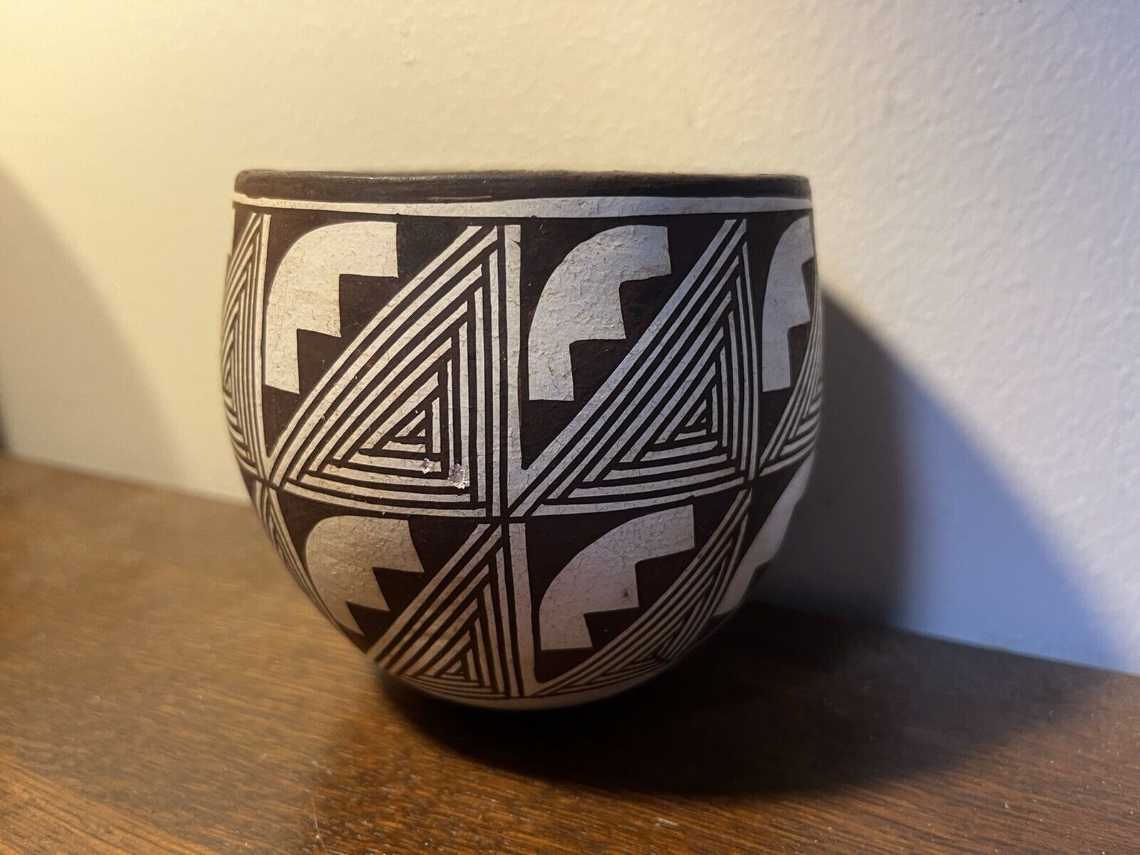 Exquisite Rose Chino  Native American Indian Pottery Bowl Acoma N.M