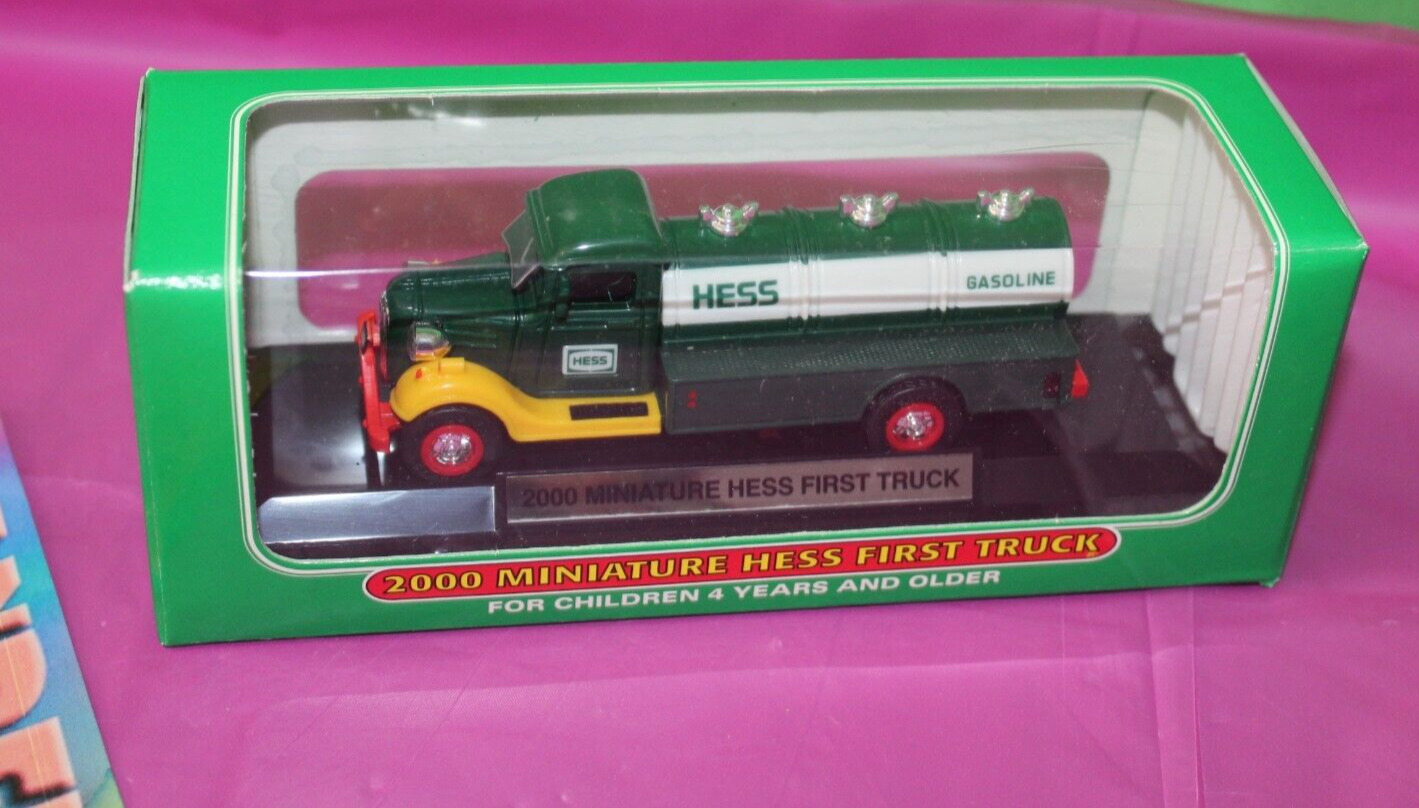 Hess 2000 Miniature First Truck Holiday Toy Christmas Gift In Box