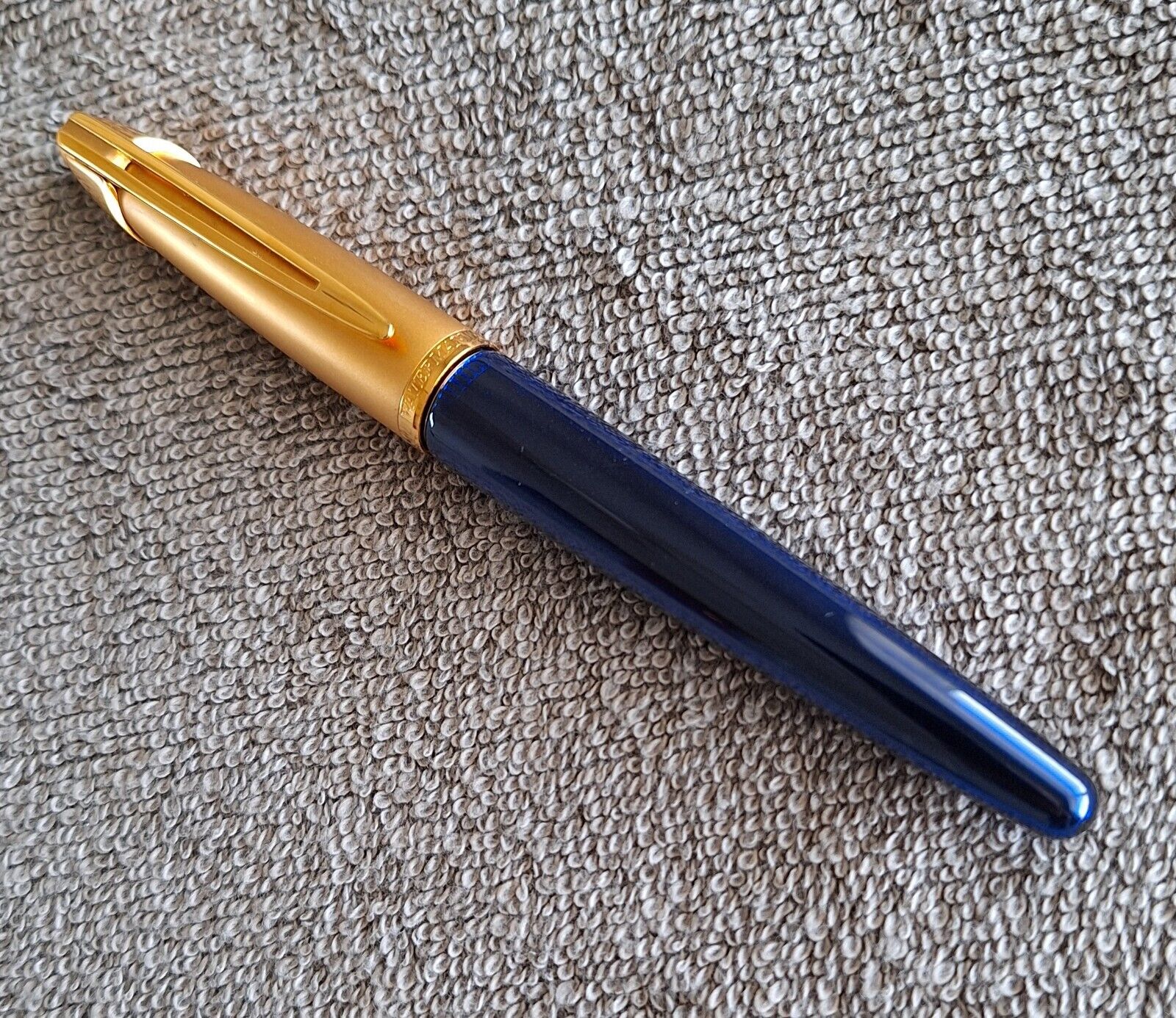 Waterman Edson Translucent Sapphire Blue Fountain Pen 18k M Nib Serial No Paris