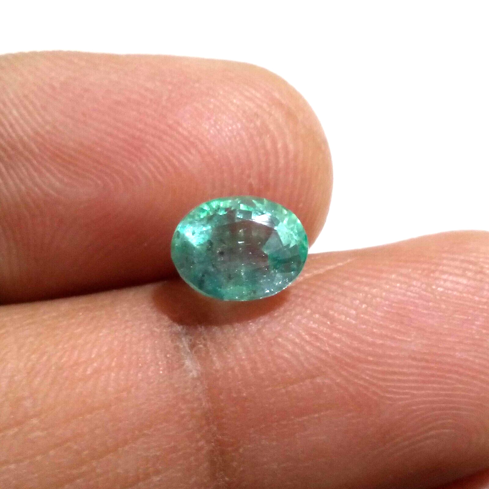 Top Colombian Emerald Oval Shape 2.25 Crt Pretty Green Faceted Loose Gemstone