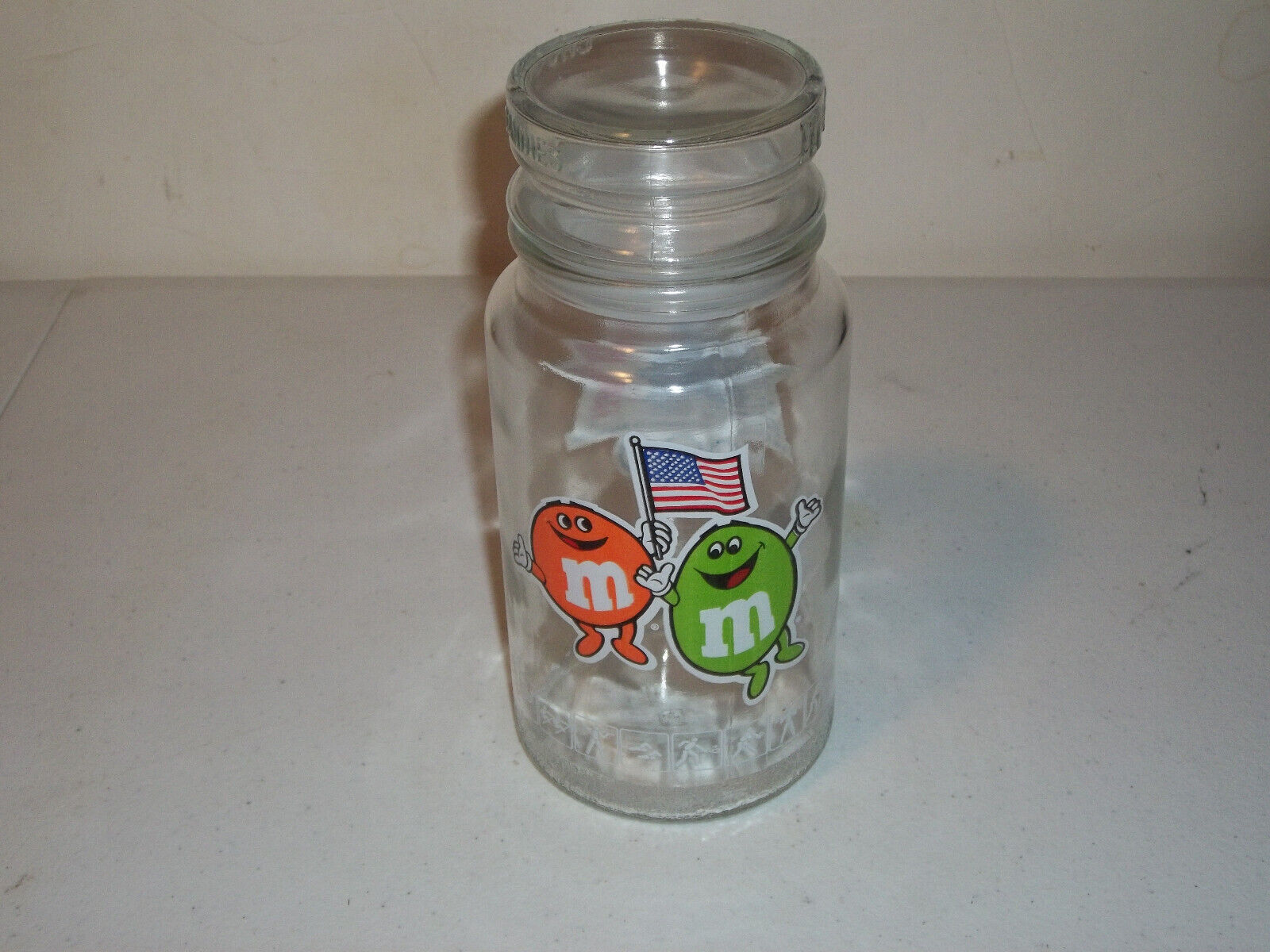 Vintage M &M\'s Jar with Lid Olympiad Los Angeles 1983 Mars Inc Nice L@@K