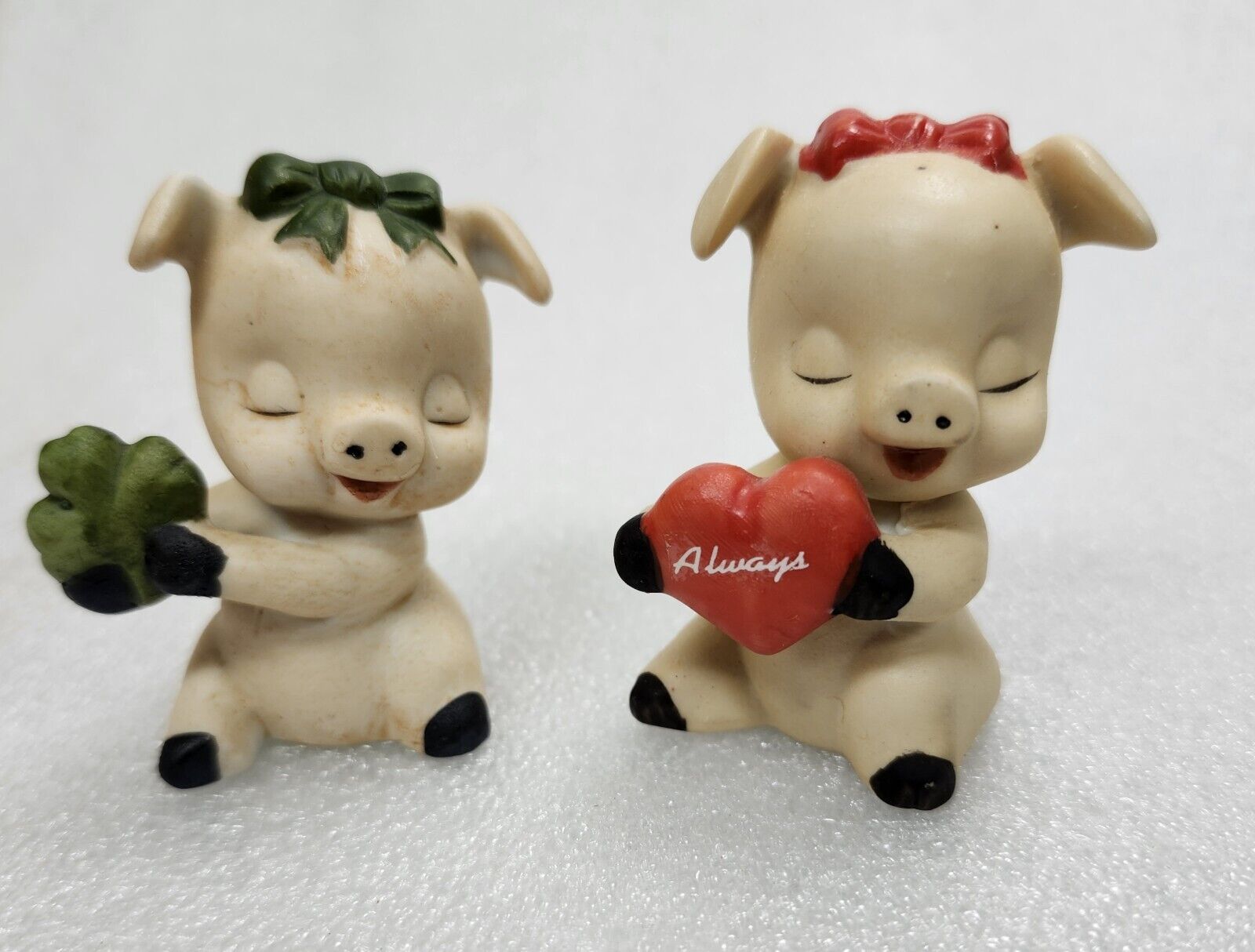 Vintage Enesco Pig Figurines Heart And Shamrock Ceramic