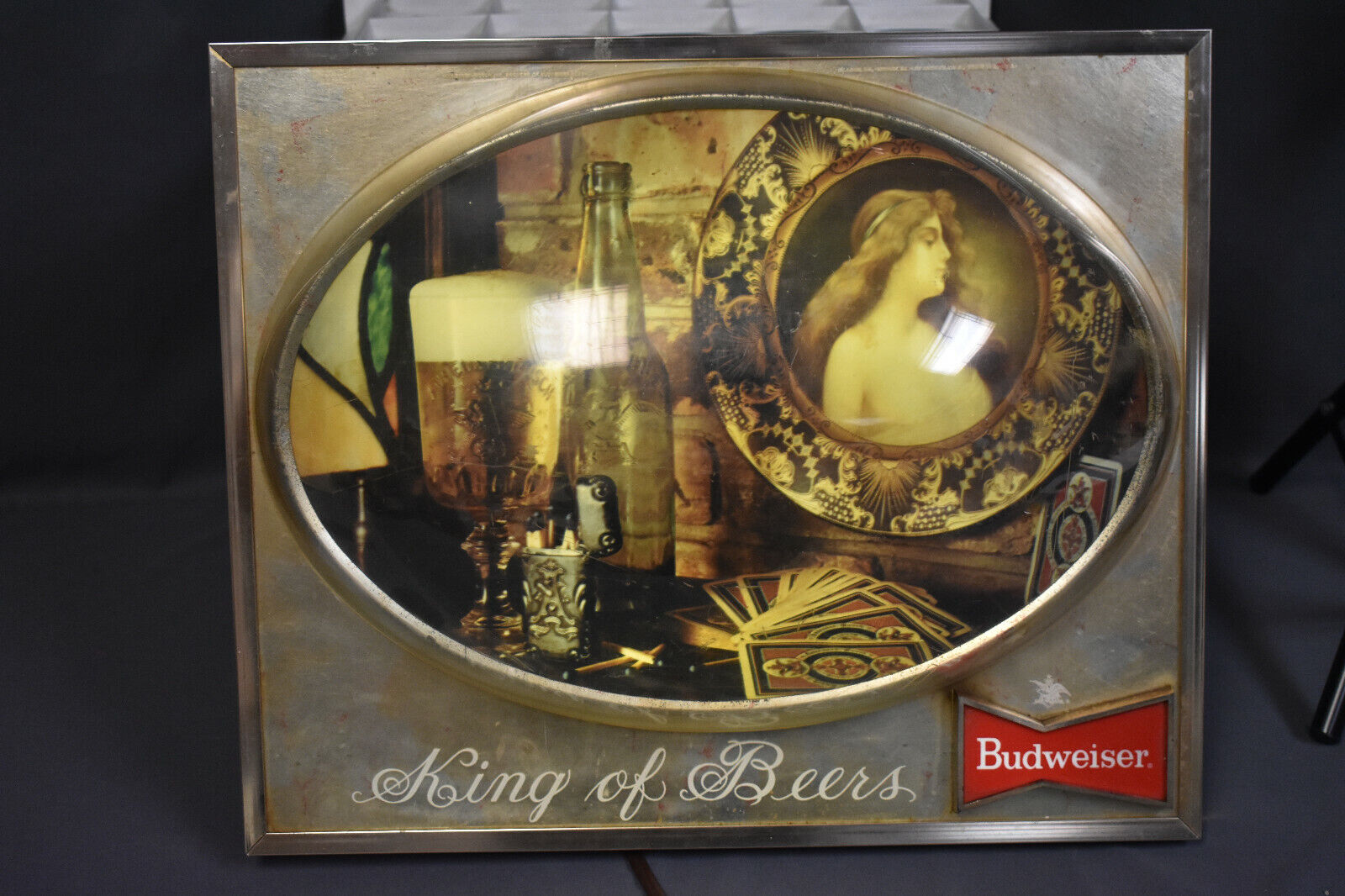 Vntage Budweiser King of Beers Lighted Sign w Bubble Glass, 18\
