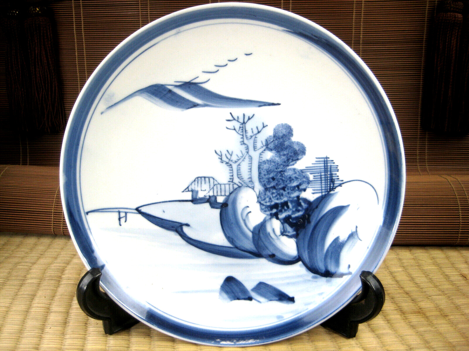 Vintage Japanese Traditional Ceramic Blue & White Chinese 8.25\