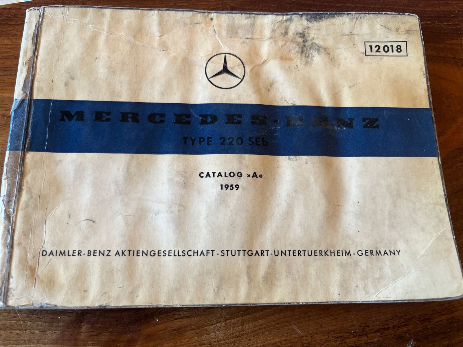 Mercedes 220seb 220 factory parts catalog A 1959  12018