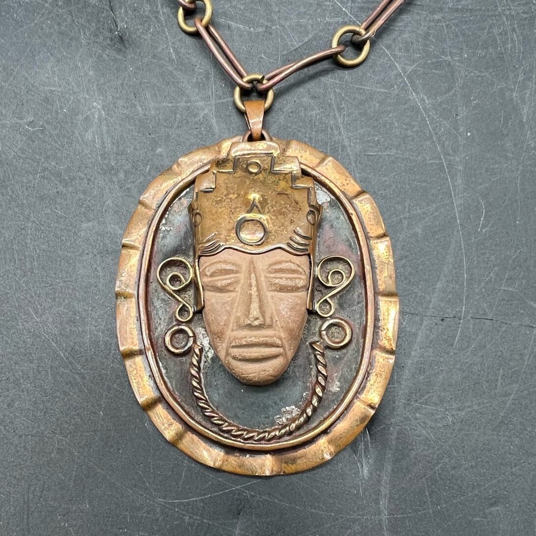 Vintage Aztec Clay Warrior Head Copper Brass Link Chain Necklace Pendant Mexico