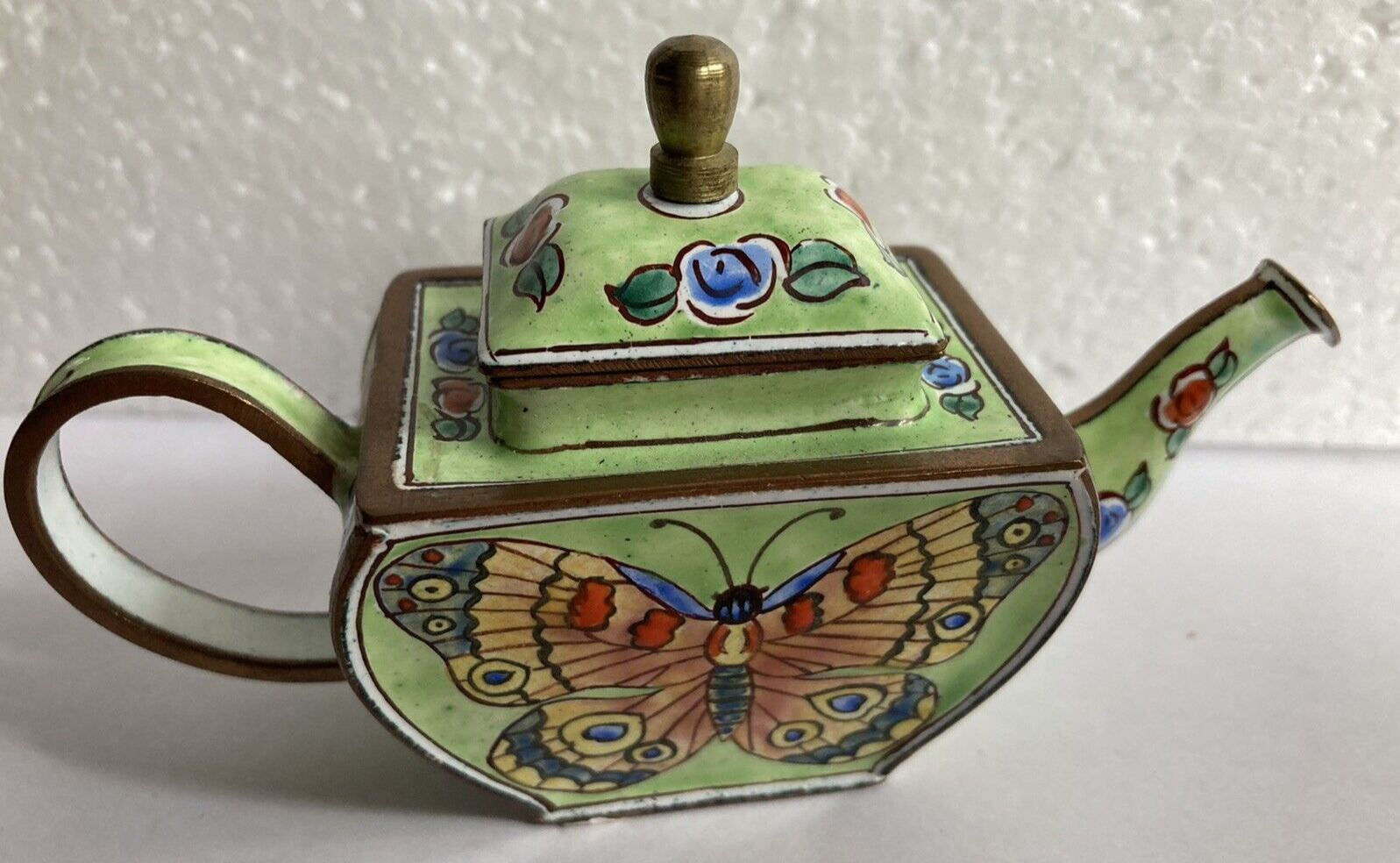 Teapot - Kelvin Chen Miniature - Butterfly with Flowers