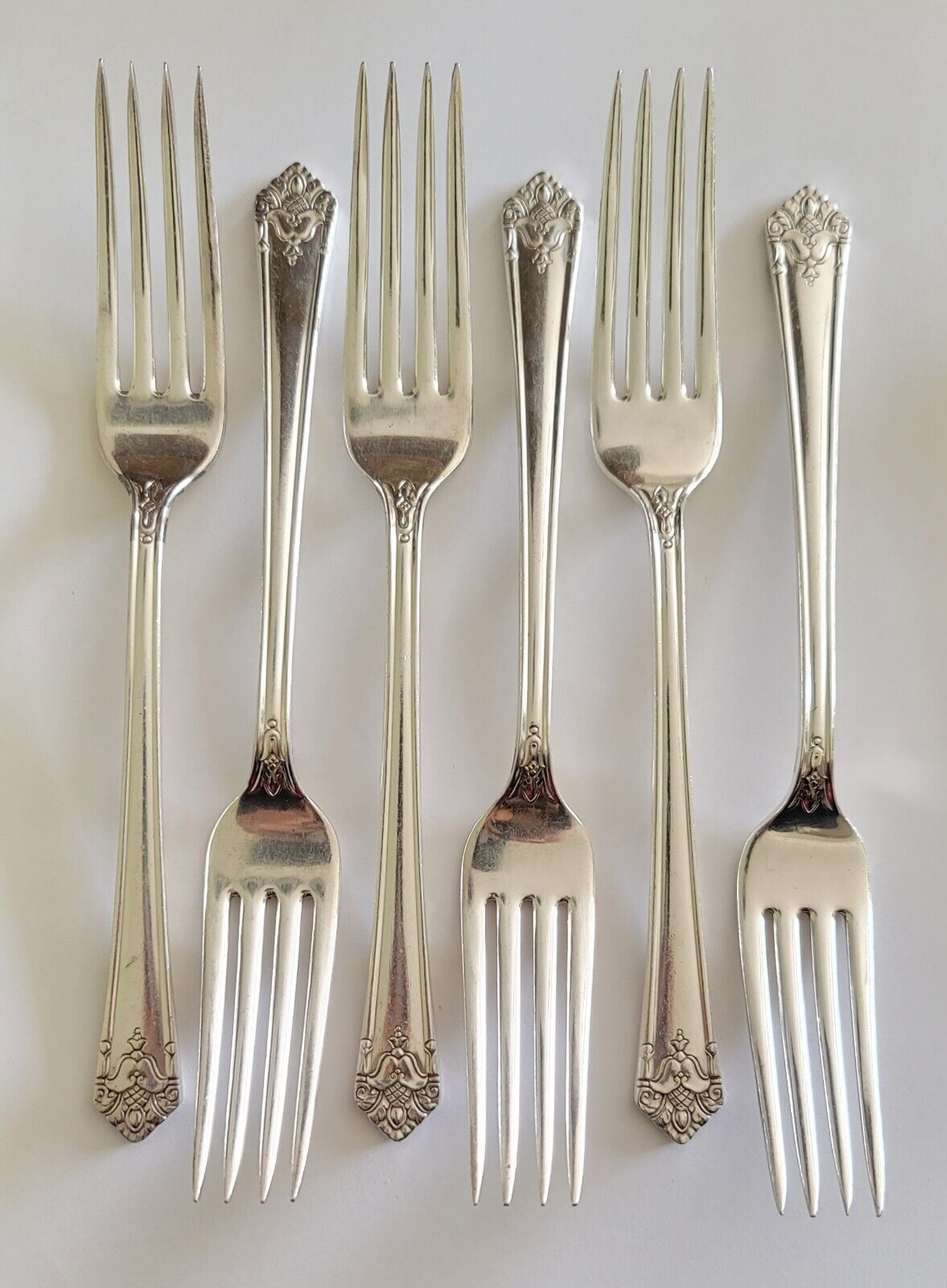 Vintage 1931 SILVERPLATE 1847 Rogers Bros IS Her Majesty Flatware 6 Dinner Forks