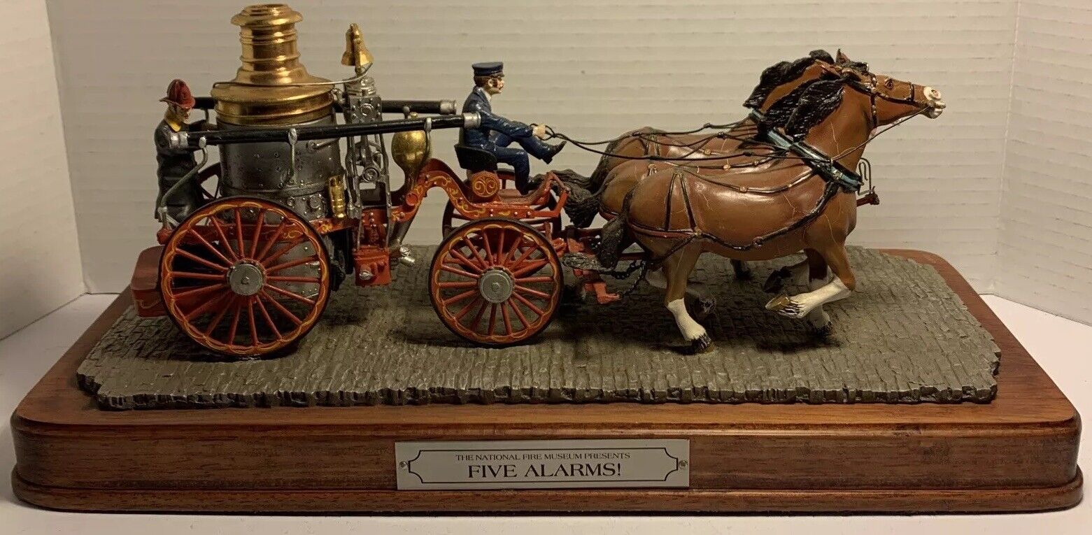 FRANKLIN MINT National Fire Museum Presents FIVE ALARMS Fire Truck.