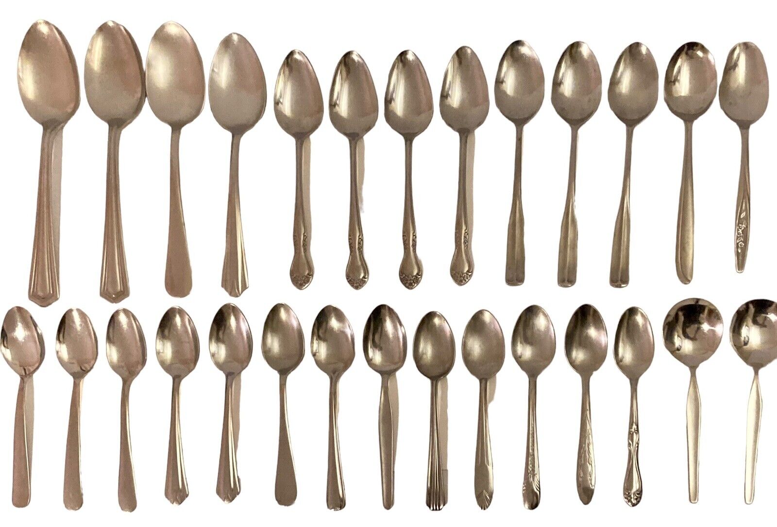 Mixed Lot of 28 Vintage Stainless Steel Spoons Serving Dinner Soup Tablespoons