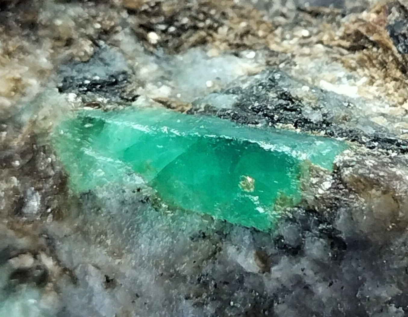 84 Gram Top green Emerald Crystal on Matrix From Afghanistan