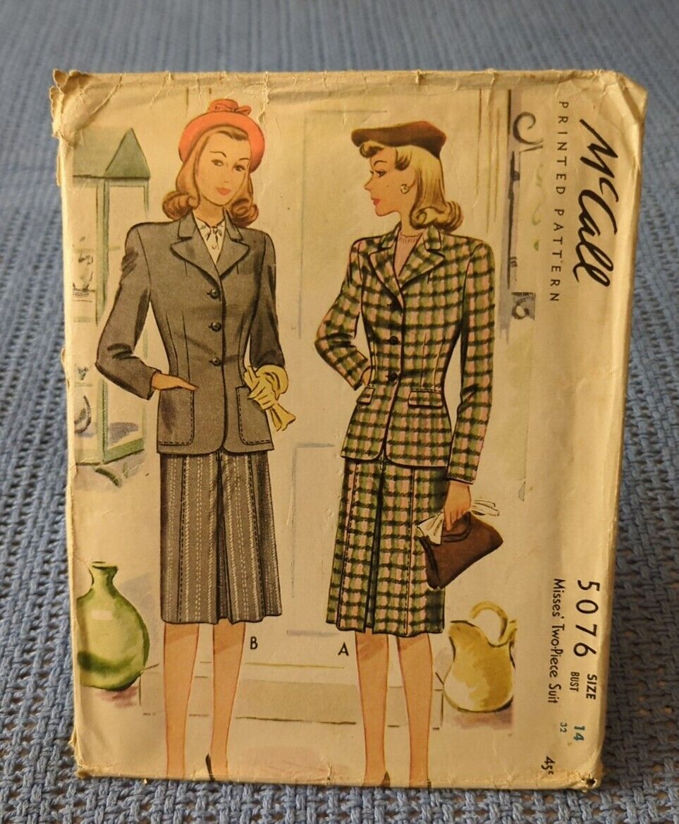 Vintage McCALL Printed SEWING PATTERN Dated 1943 #5076 ~ MISSES TWO PIECE SUIT