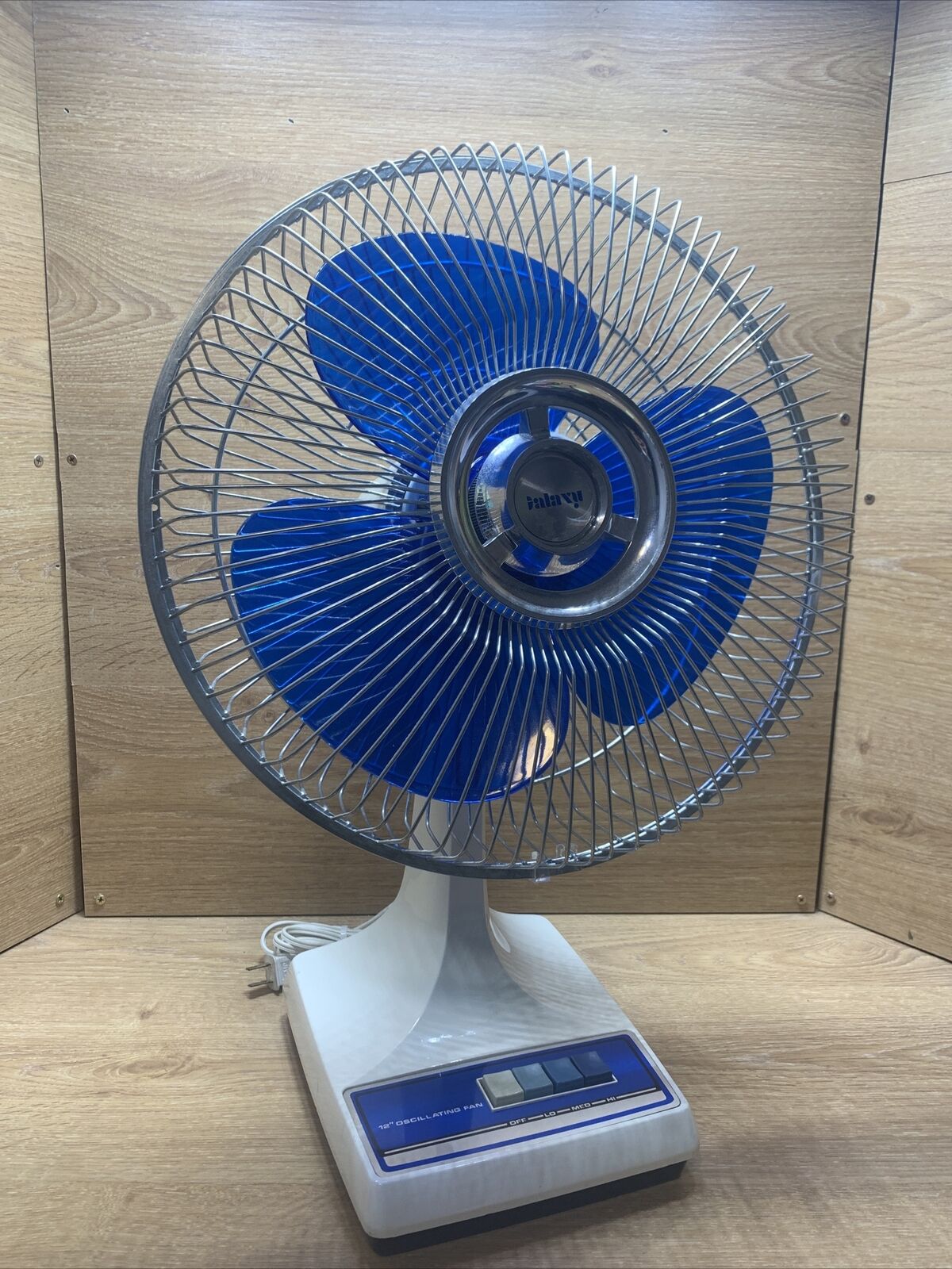 Vintage Galaxy by Lasko 12” Oscillating Blue Blades Desk Fan 3 Speed Tested