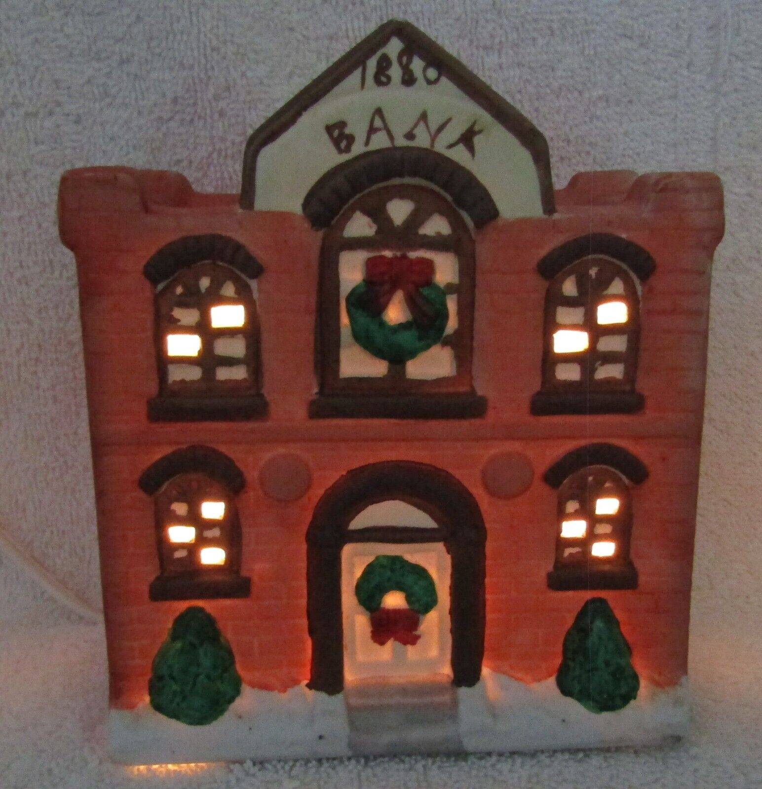 Noma Dickensville Collectables, Porcelain Lighted House, \
