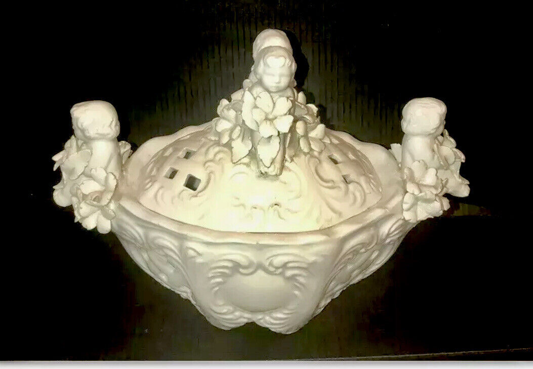 Antique Porcelain Reticulated Cherub Cov .  Dish ￼Italy Hollywood Regency Nice