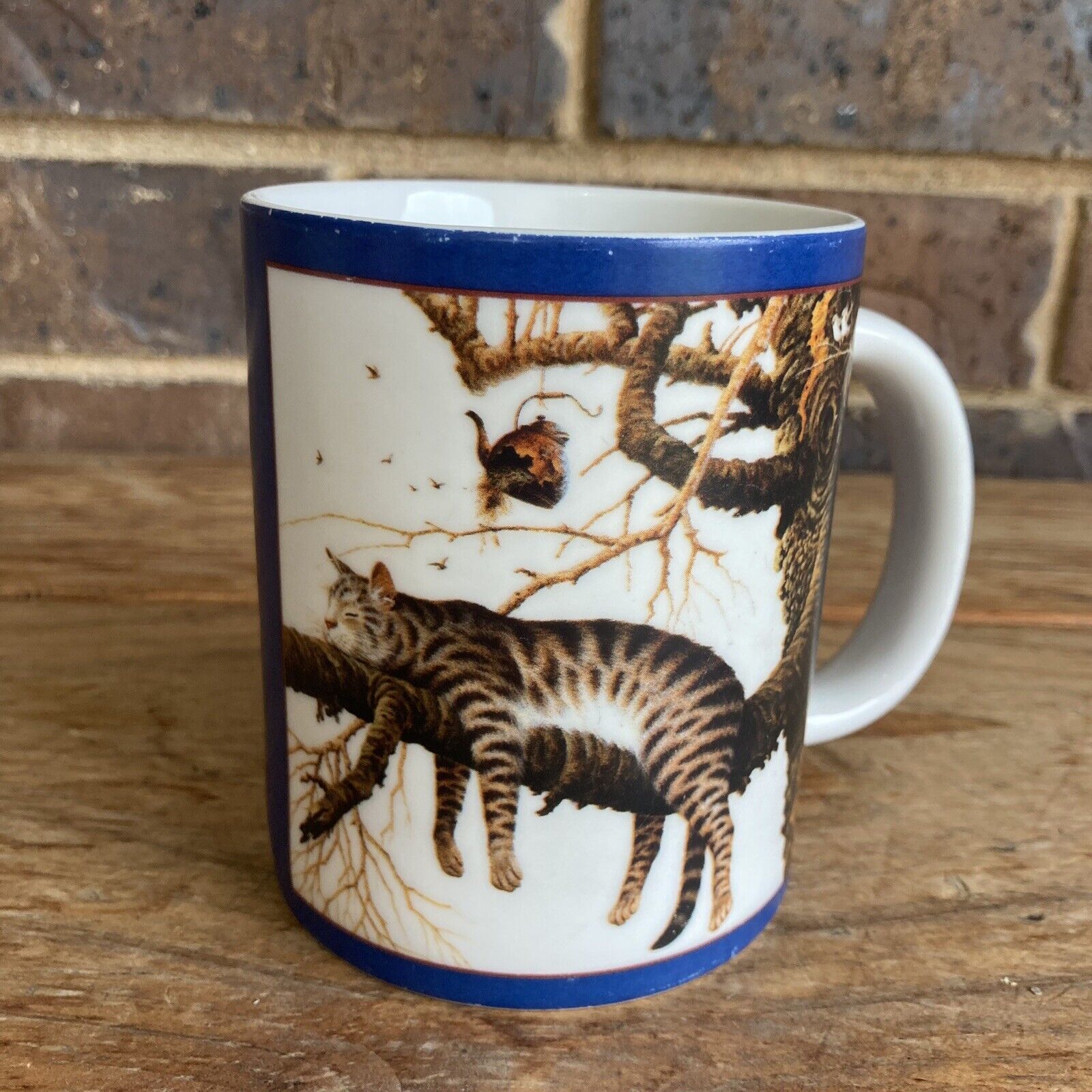 Charles Wysocki AMCAL Ceramic Coffee Mug Too Pooped To Participate Cat READ