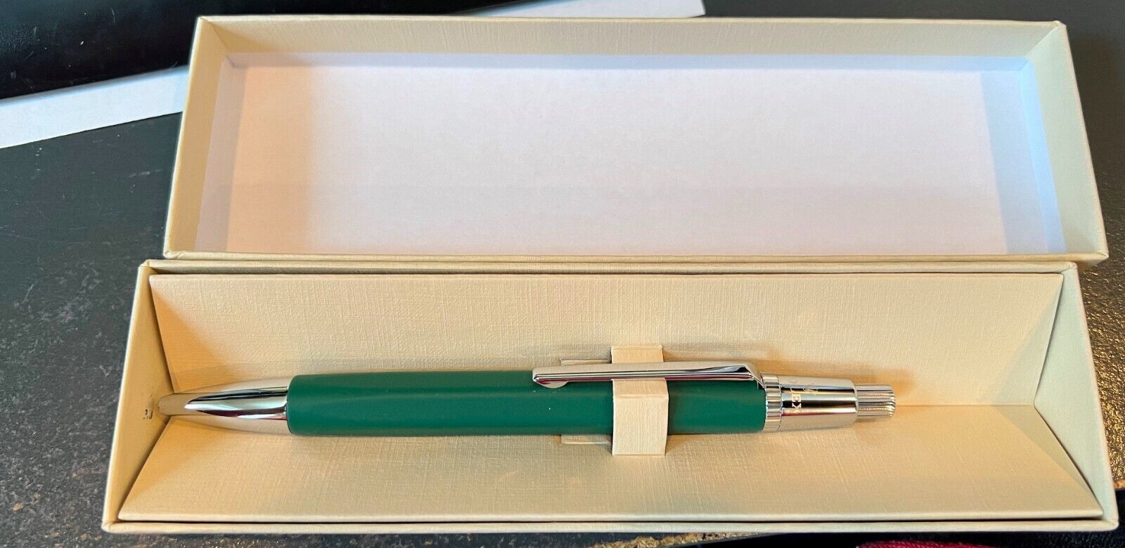 Genuine Part Factory ROLEX PEN IN THE BOX GREEN