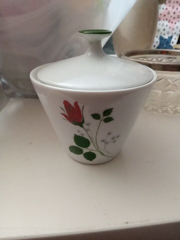 Winterling Mark T Leuthen Bavaria Rose Lidded Porcelain Sugar Bowl Vintage