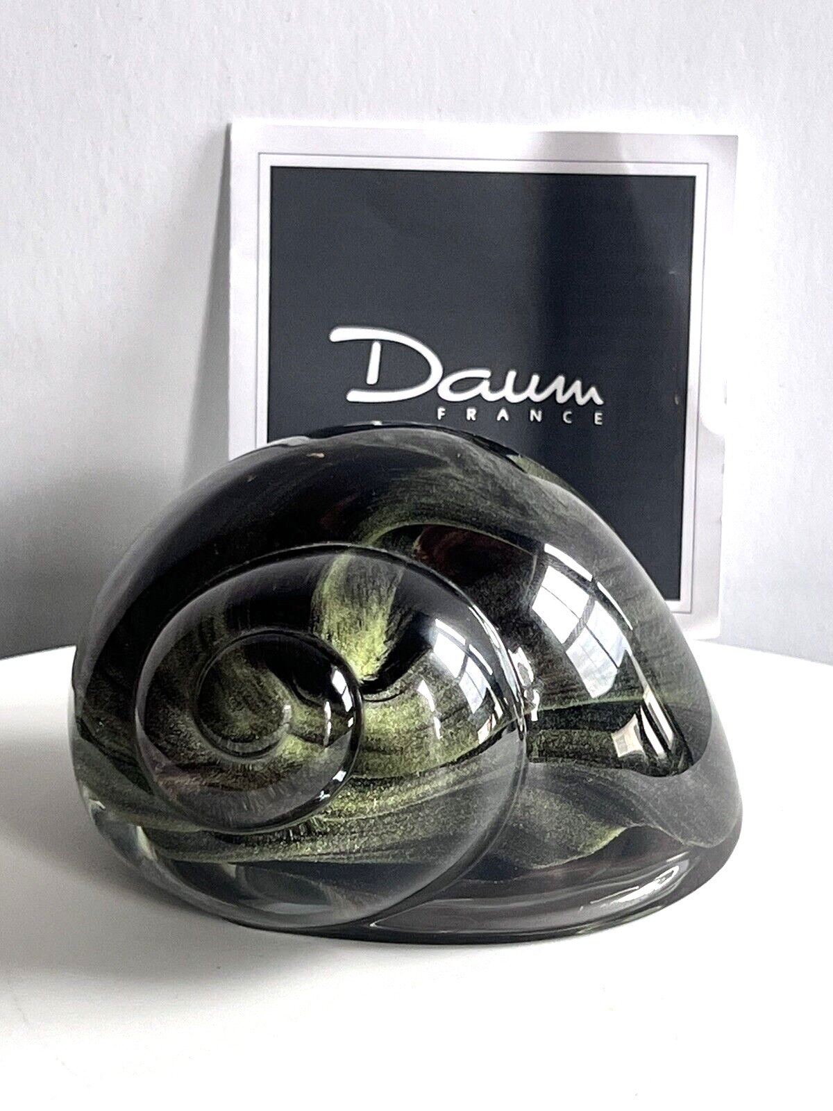 Daum France Crystal Glass Snail Shell Paperweight Escargot Figurine