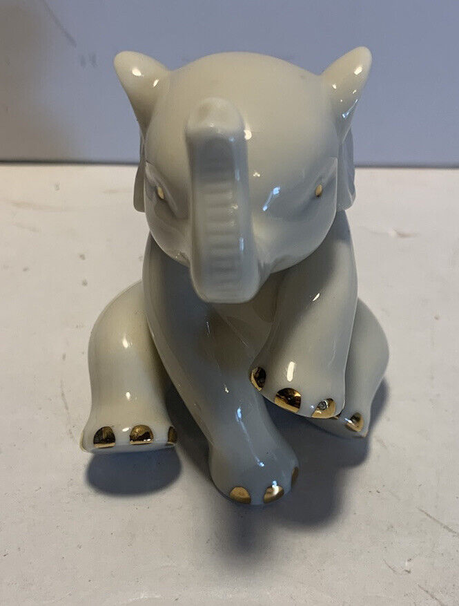 Vtg. Lenox 24k gold accent White Elephant porcelain figurine 3” tall 