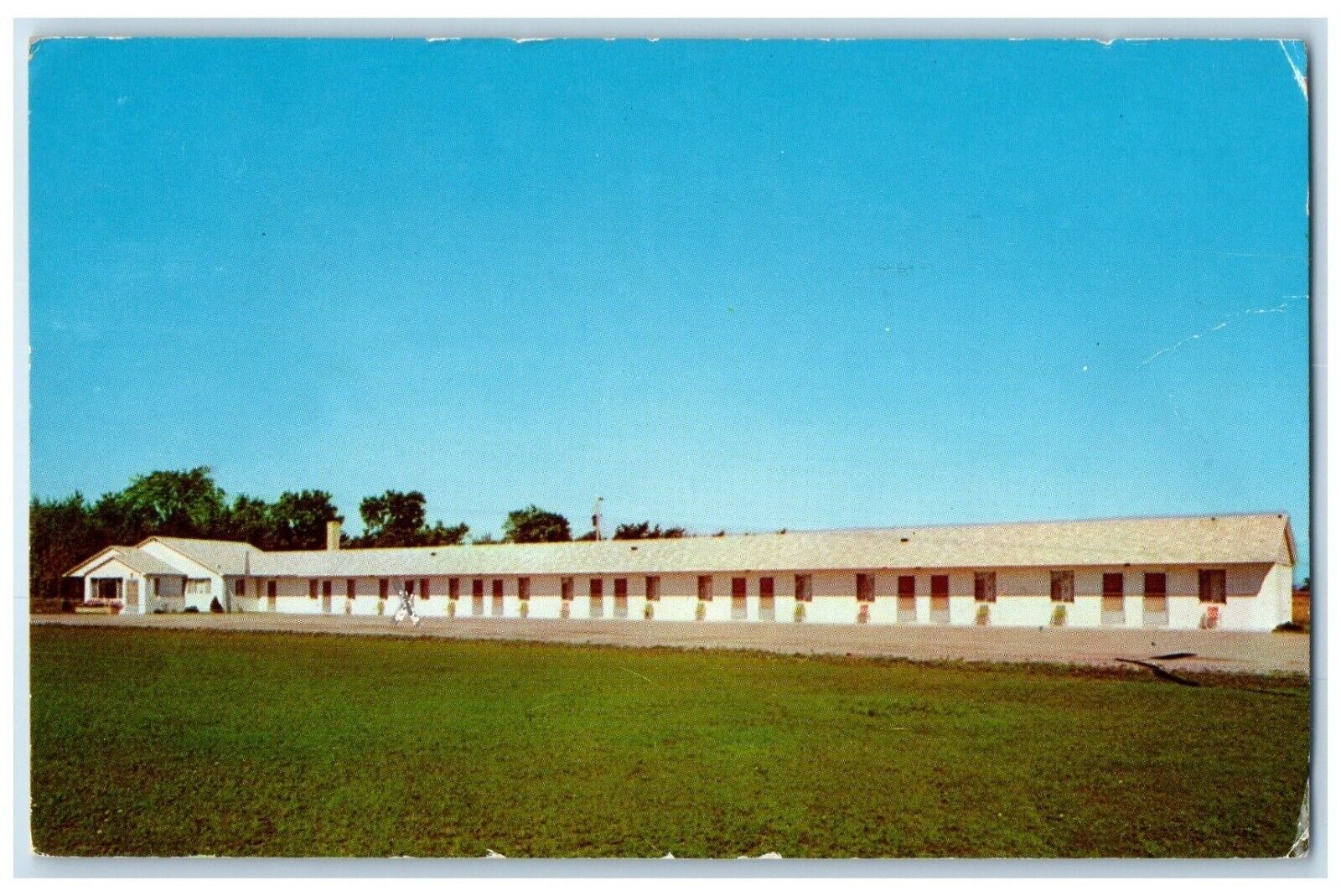 c1960 Exterior View Sharolyn Motel Building Sault Ste Marie Michigan MI Postcard