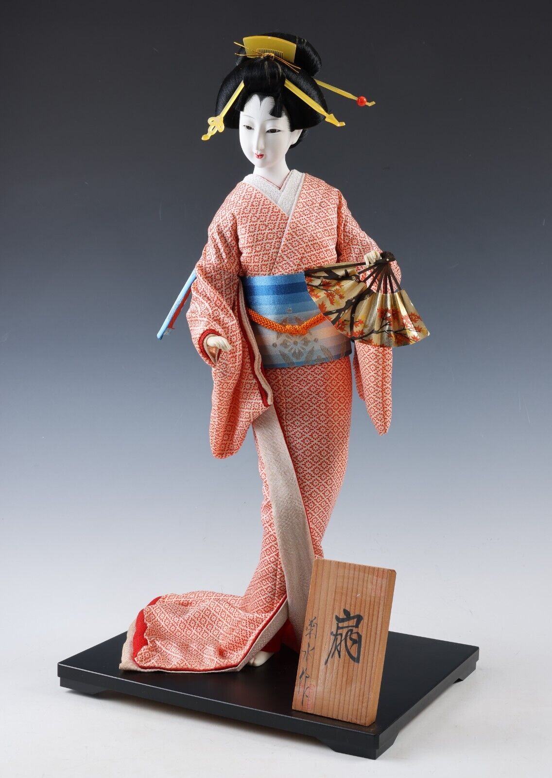 Beautiful Japanese GEISHA Doll -Traditional Fan- Kikusui Doll Product 菊水