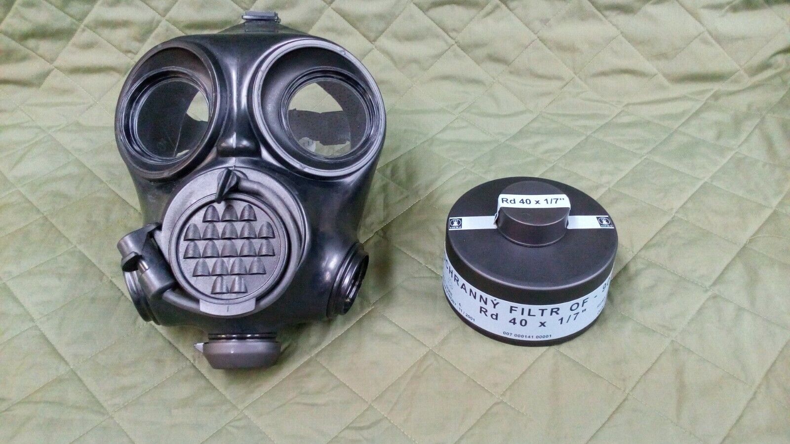 OM-90 Czech gas mask with seal filter and straw/hydration system size:2 Medium