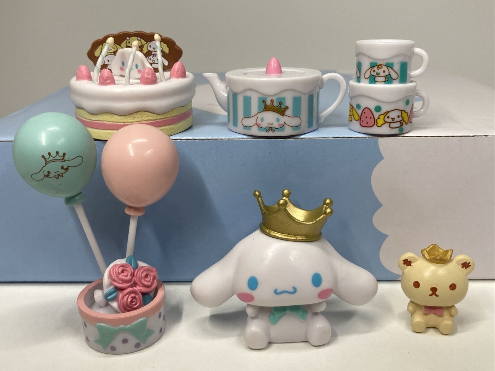 Sanrio Cinnamoroll Tea Party Birthday 1.5” Figurine w/ Cake Balloons Bear New