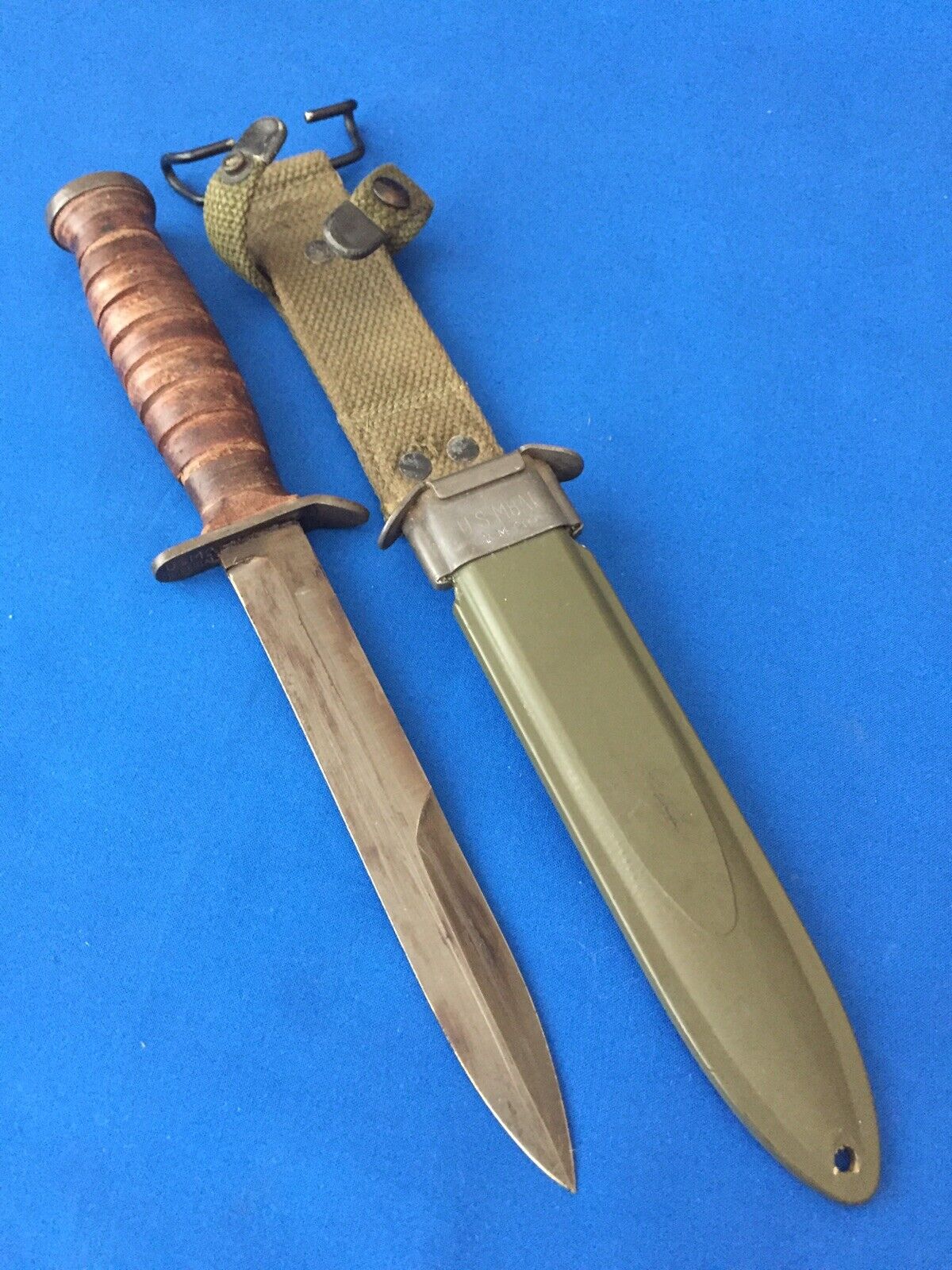 WWII US M3 Imperial w/Factory grease -  M8A1 BMCO scabbard Trench Fighting Knife