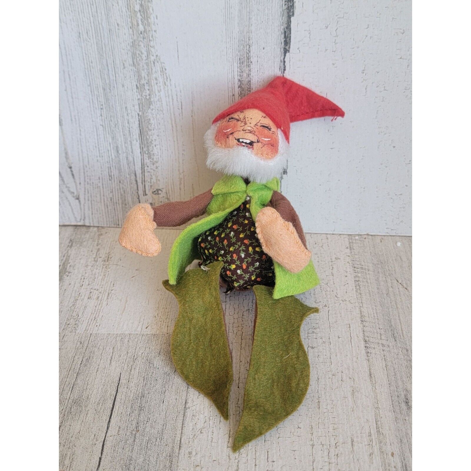 vintage Annalee 1963 elf vest gnome green red Xmas collectible